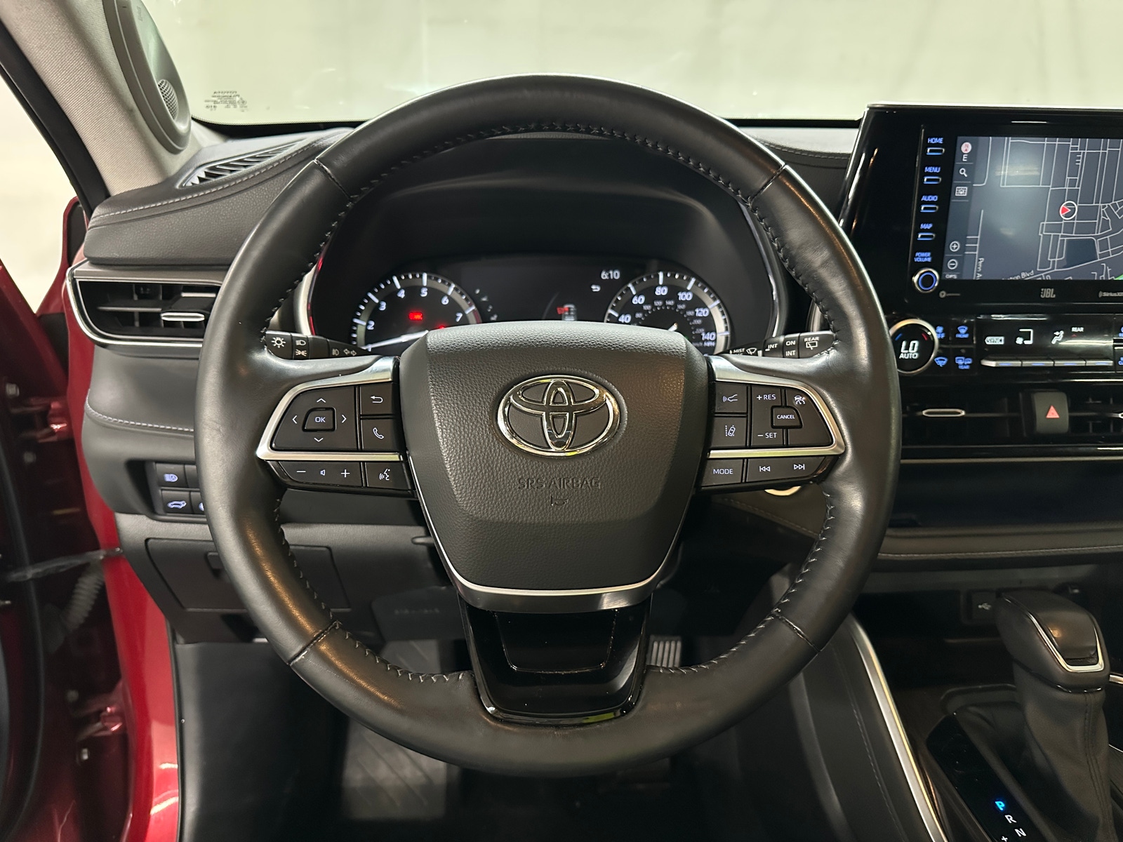 Thumbnail: 2021 Toyota Highlander - 4