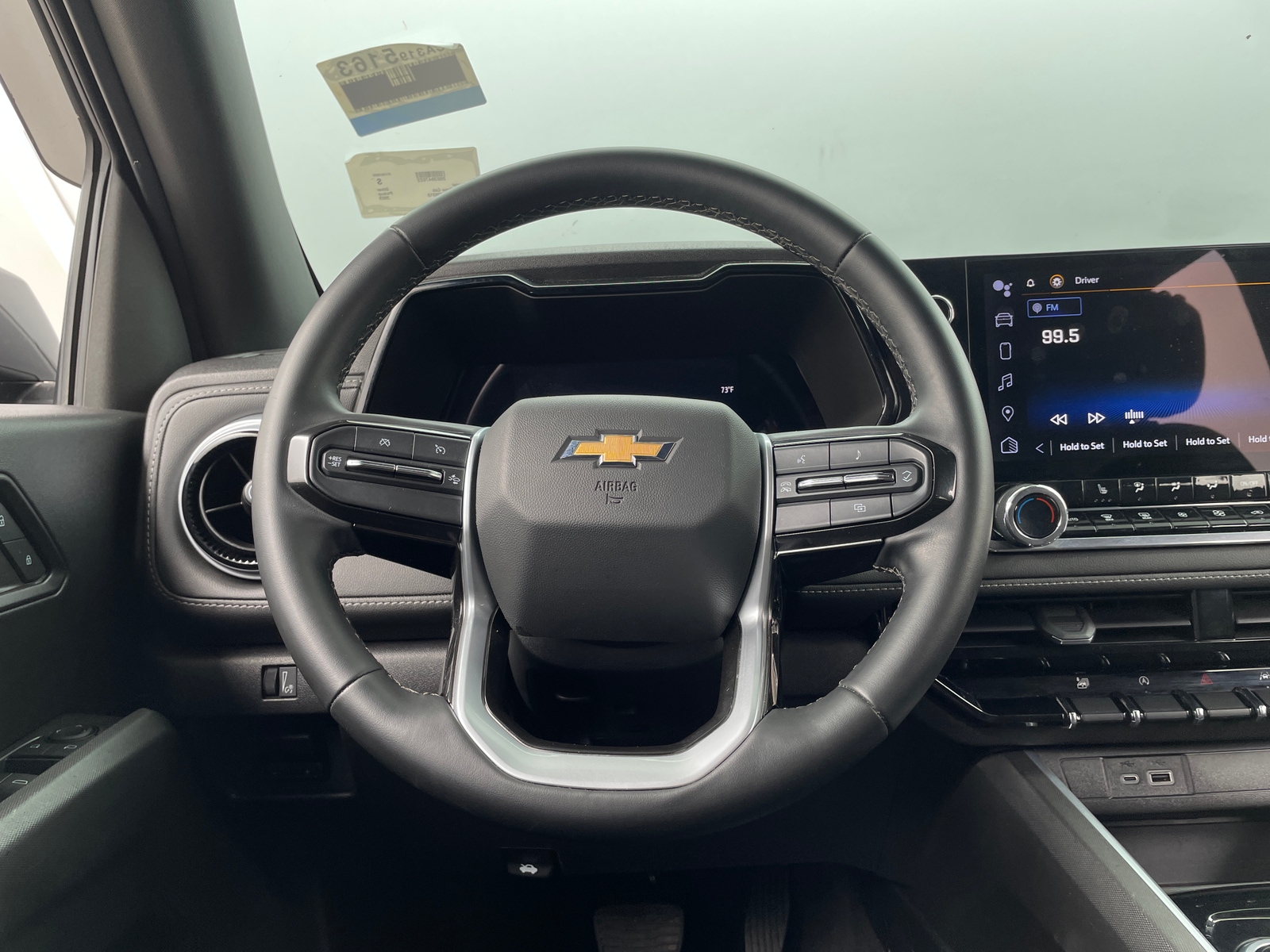 Thumbnail: 2023 Chevrolet Colorado - 5