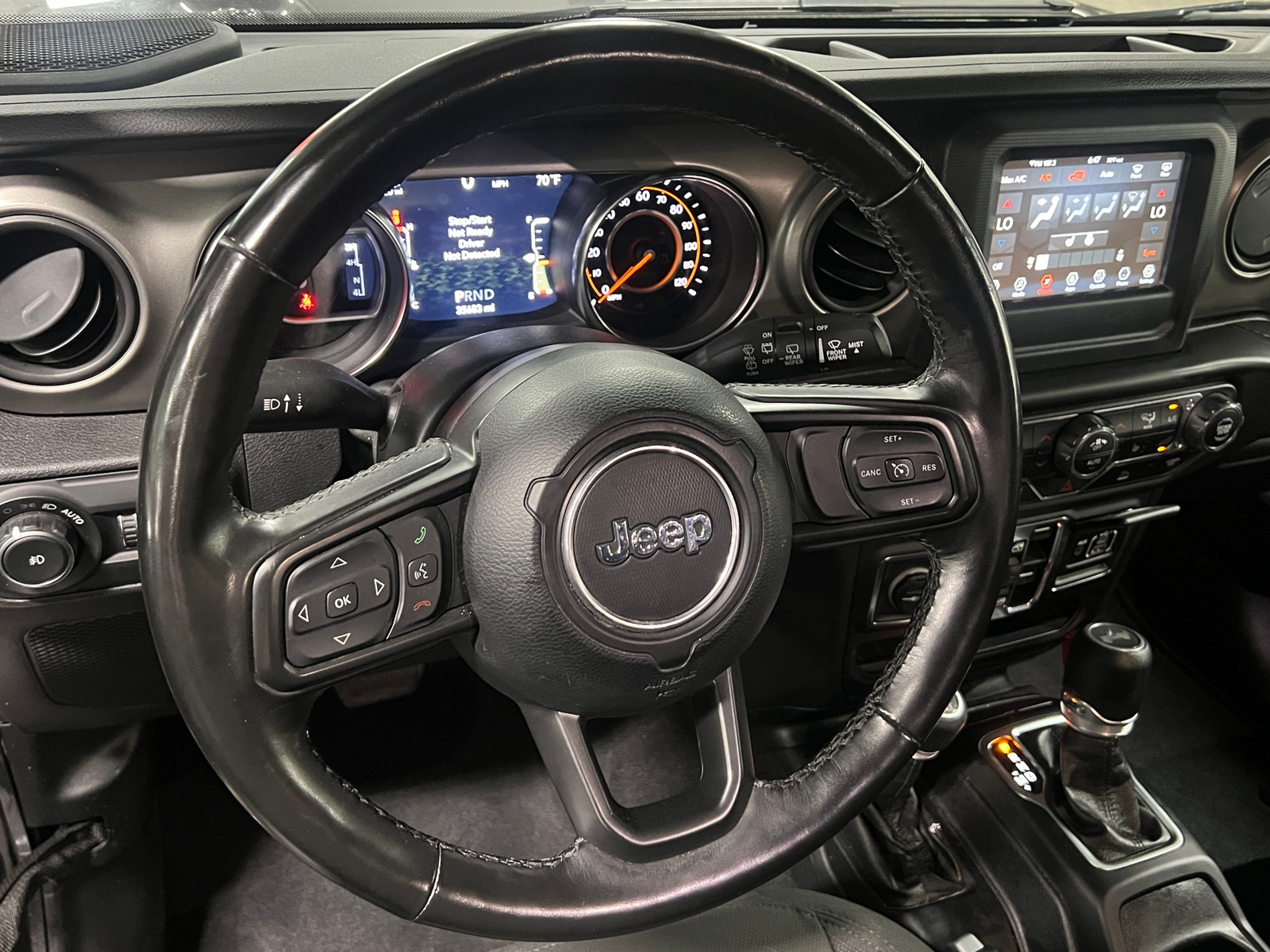 Thumbnail: 2021 Jeep Wrangler - 5