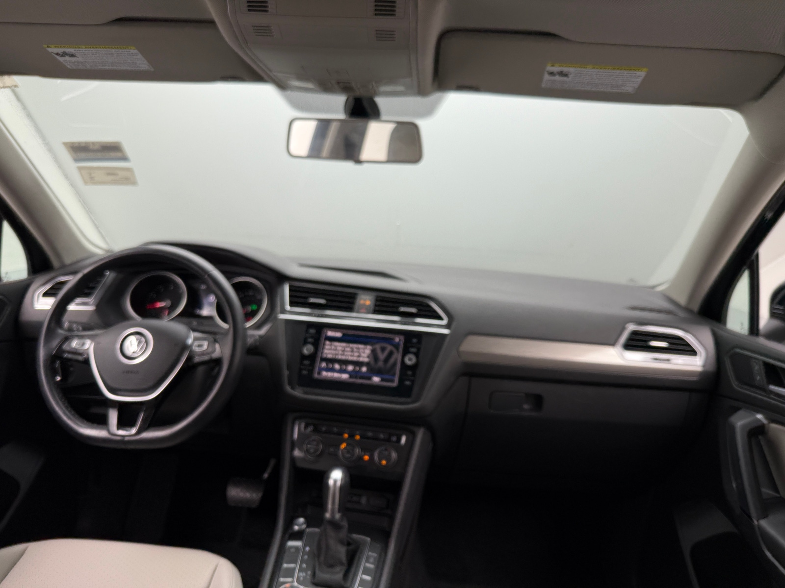 Thumbnail: 2019 Volkswagen Tiguan - 2