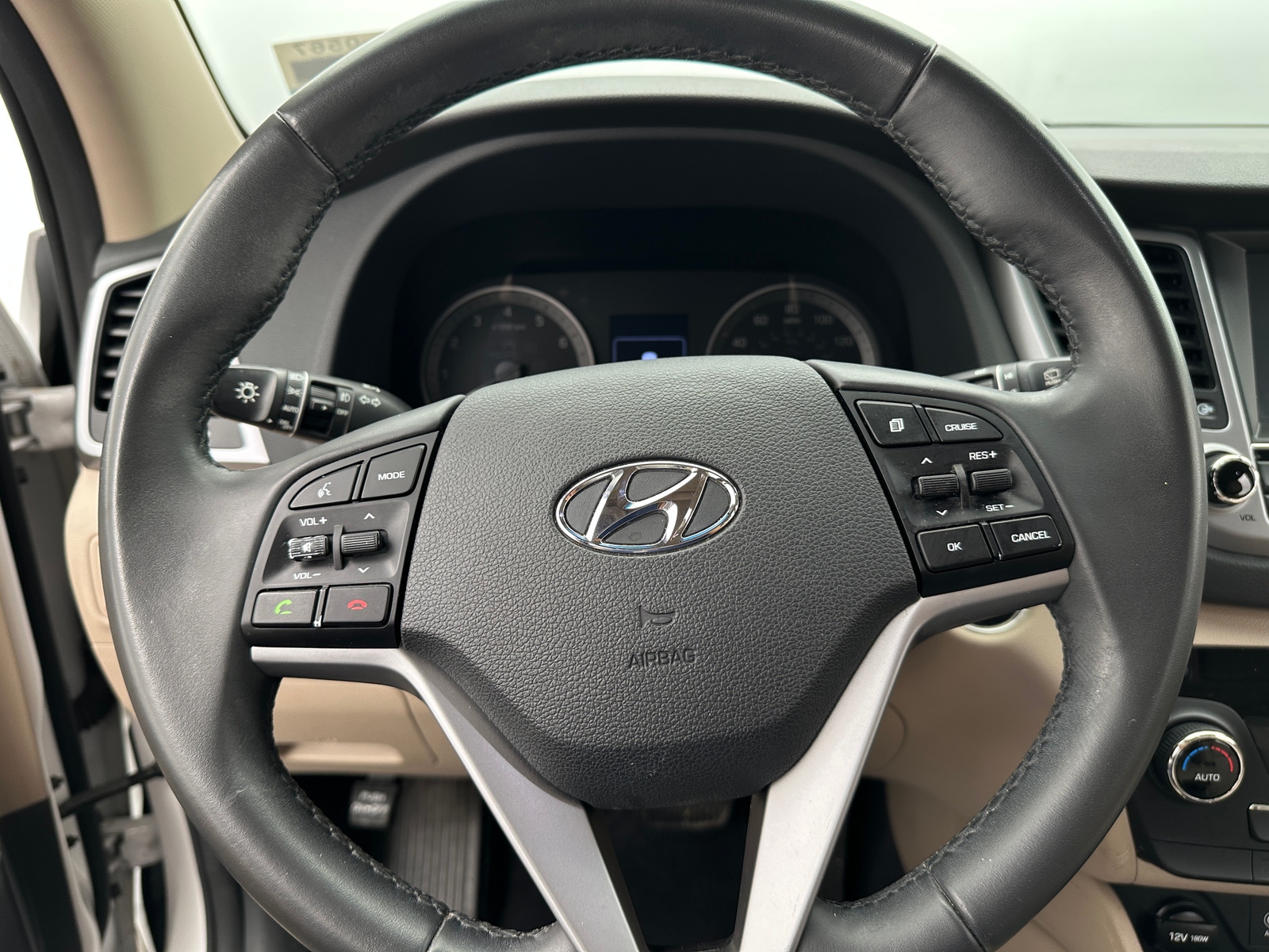 Thumbnail: 2018 Hyundai Tucson - 5