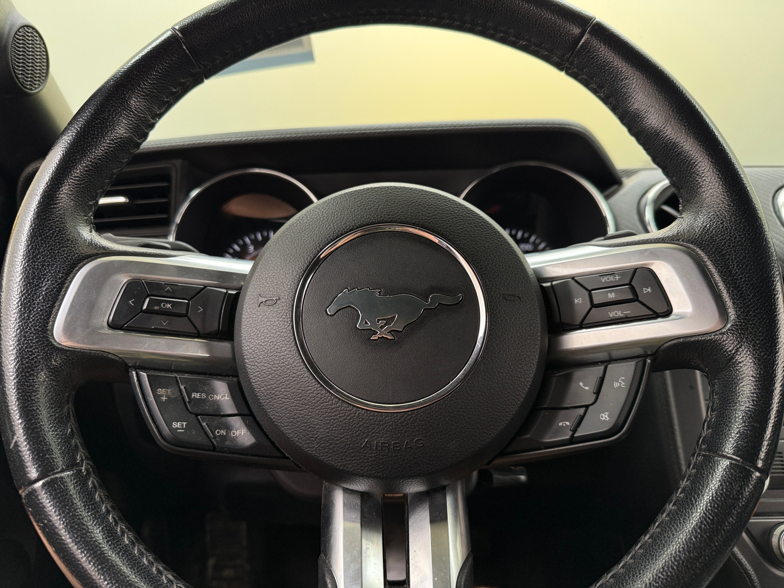 Thumbnail: 2016 Ford Mustang - 5