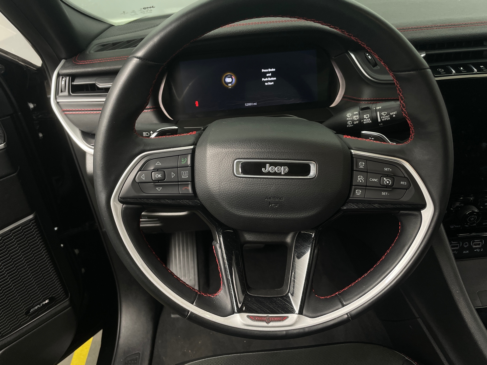 Thumbnail: 2022 Jeep Grand Cherokee - 4