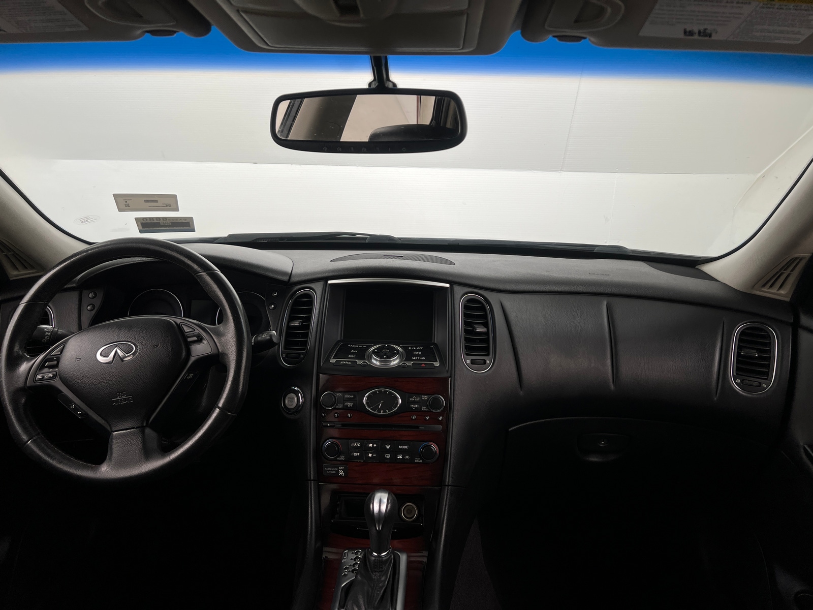 Thumbnail: 2016 INFINITI QX50 - 2