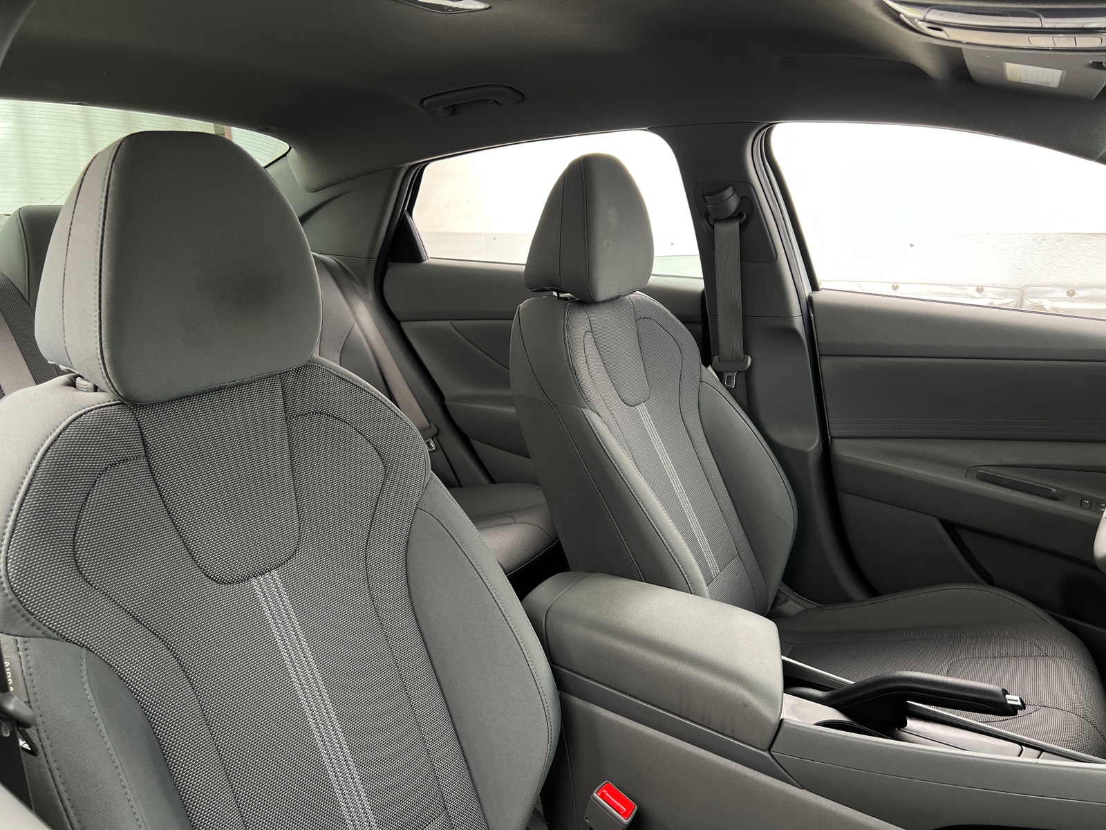 Thumbnail: 2023 Hyundai Elantra - 2