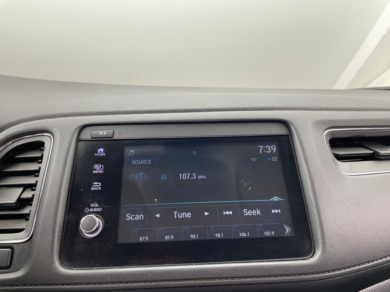 Thumbnail: 2022 Honda HR-V - 3