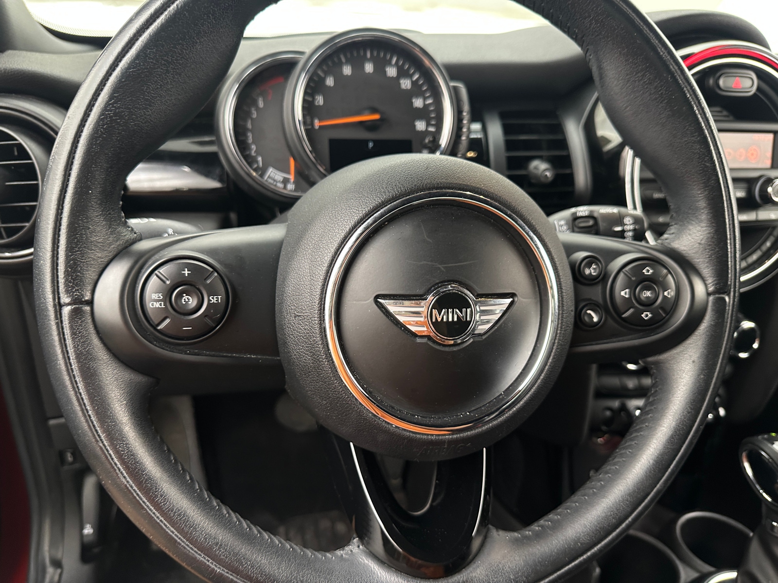 Thumbnail: 2016 MINI Cooper Hardtop - 5