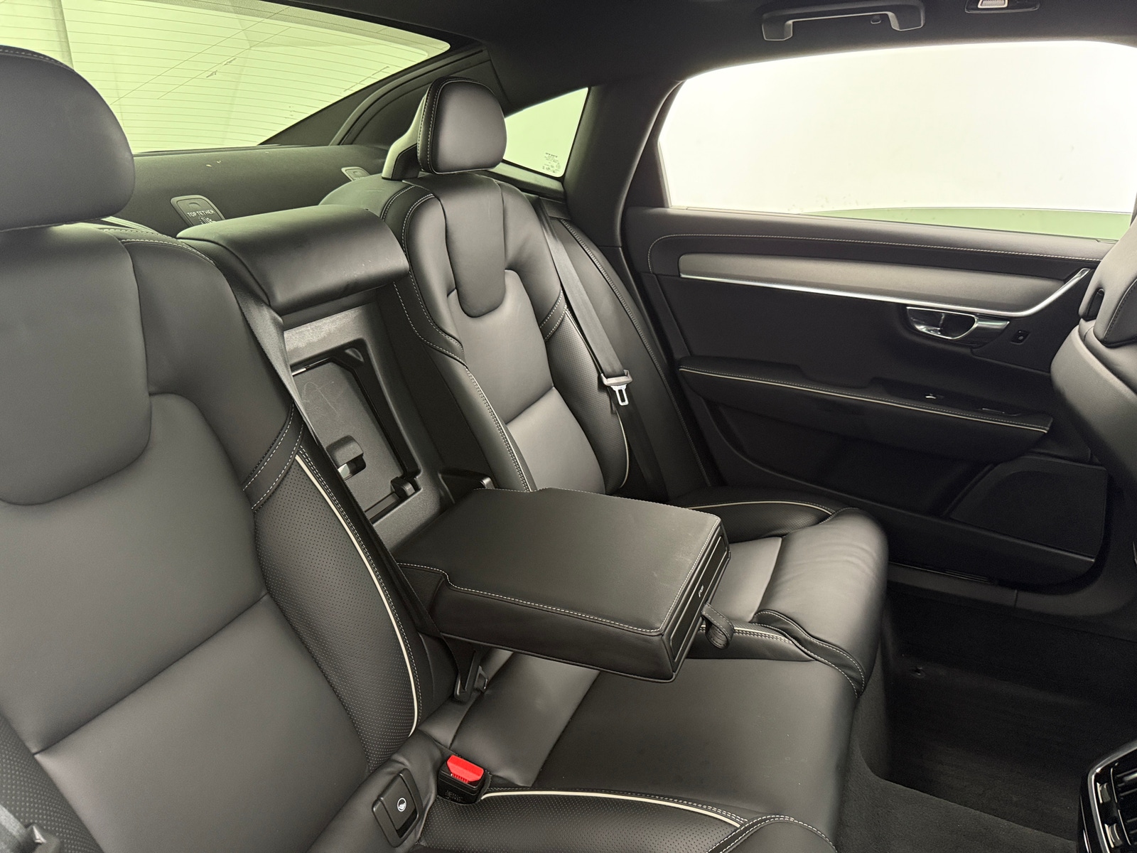 Thumbnail: 2022 Volvo S90 - 5