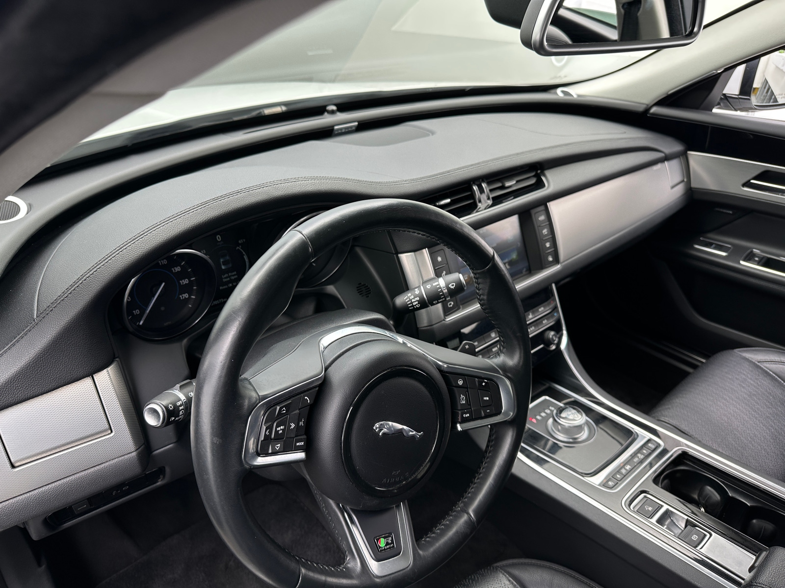 Thumbnail: 2016 Jaguar XF - 2