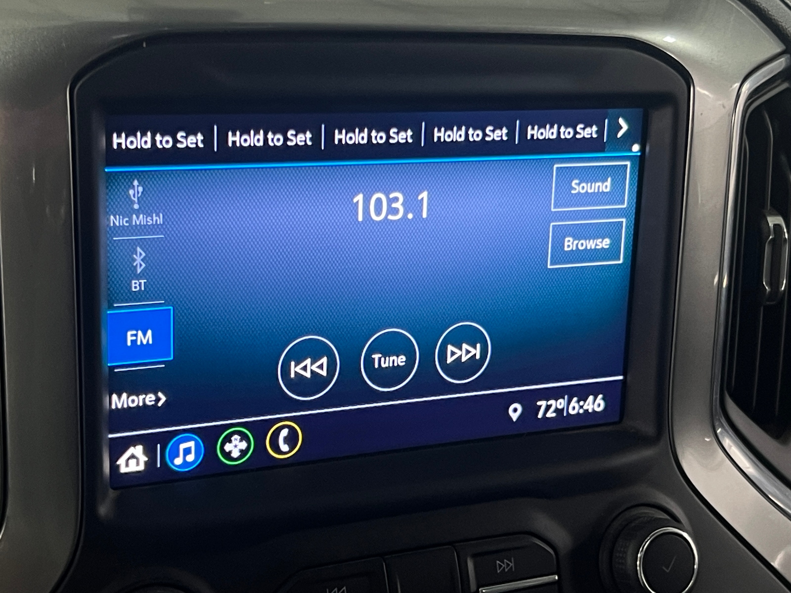 Thumbnail: 2019 Chevrolet Silverado 1500 - 4