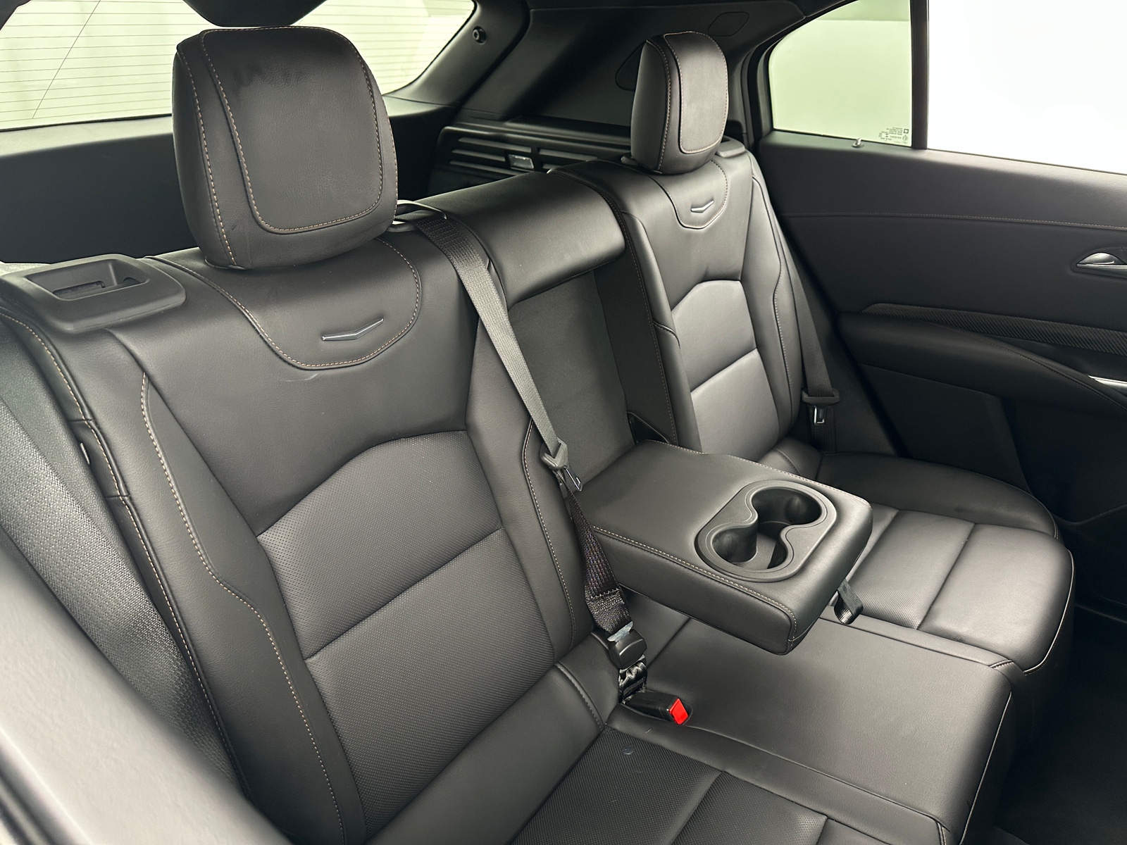 Thumbnail: 2021 Cadillac XT4 - 5