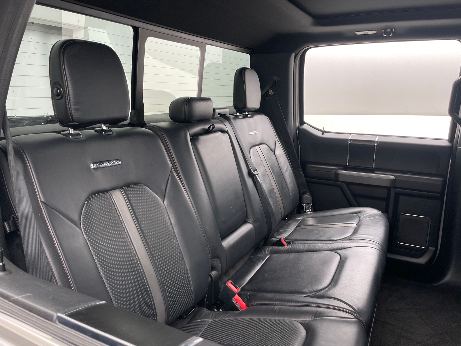 Thumbnail: 2019 Ford Econoline - 5
