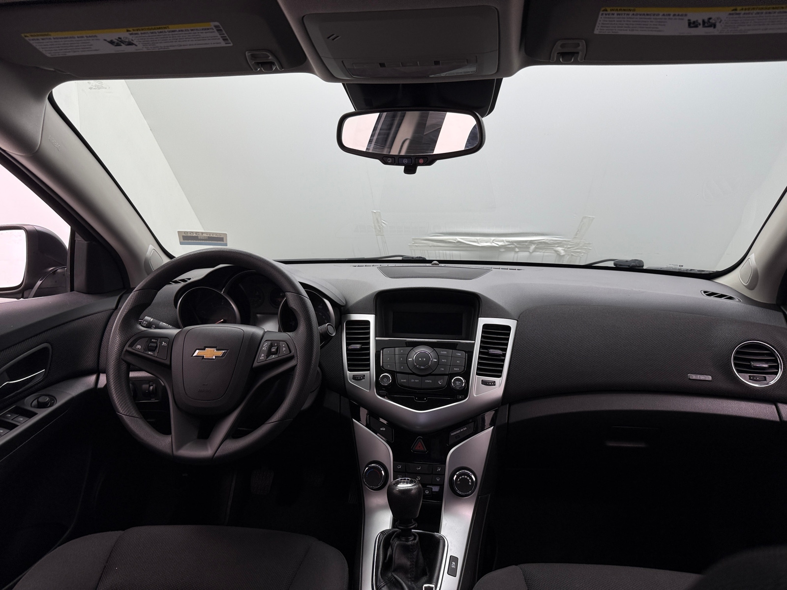 Thumbnail: 2015 Chevrolet Cruze - 3