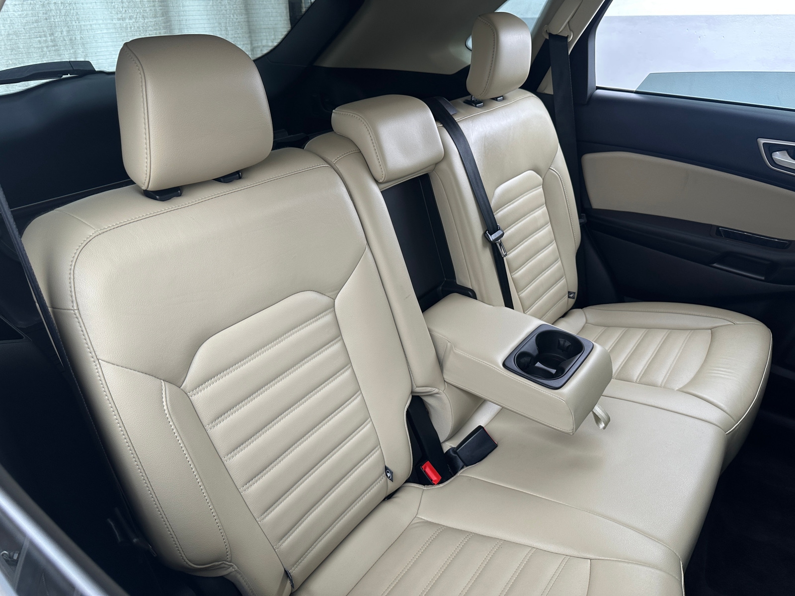 Thumbnail: 2017 Ford Edge - 5
