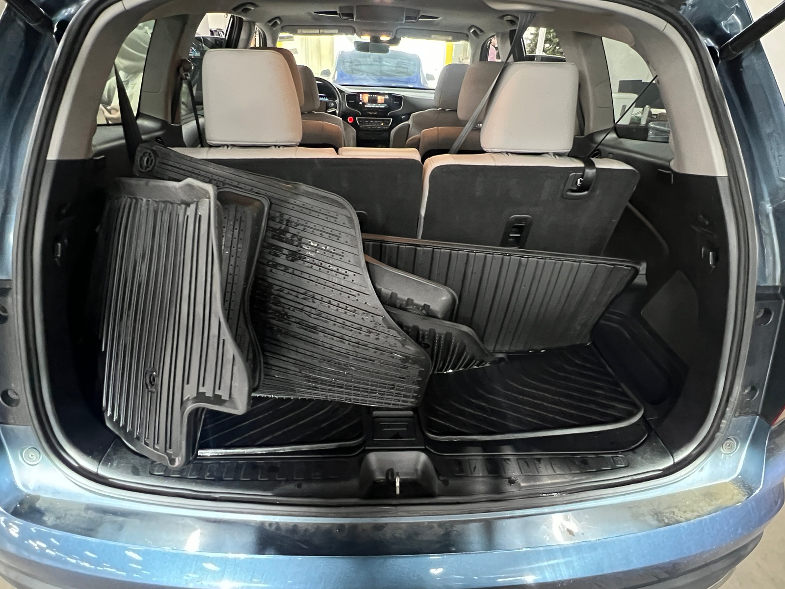 Thumbnail: 2019 Honda Pilot - 6