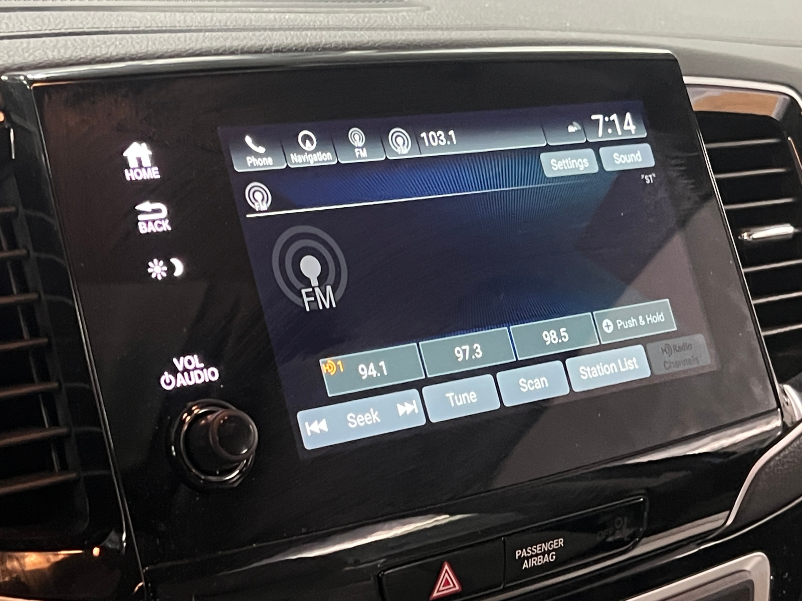 Thumbnail: 2019 Honda Pilot - 3