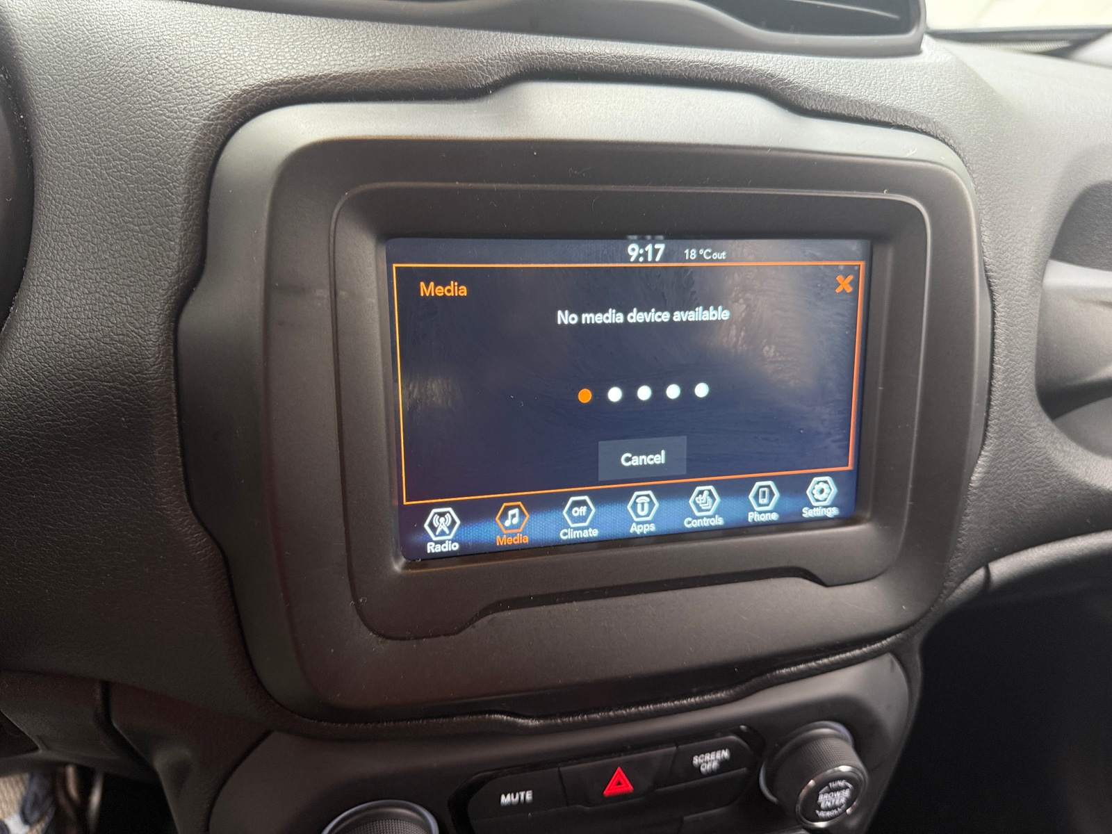 Thumbnail: 2020 Jeep Renegade - 4