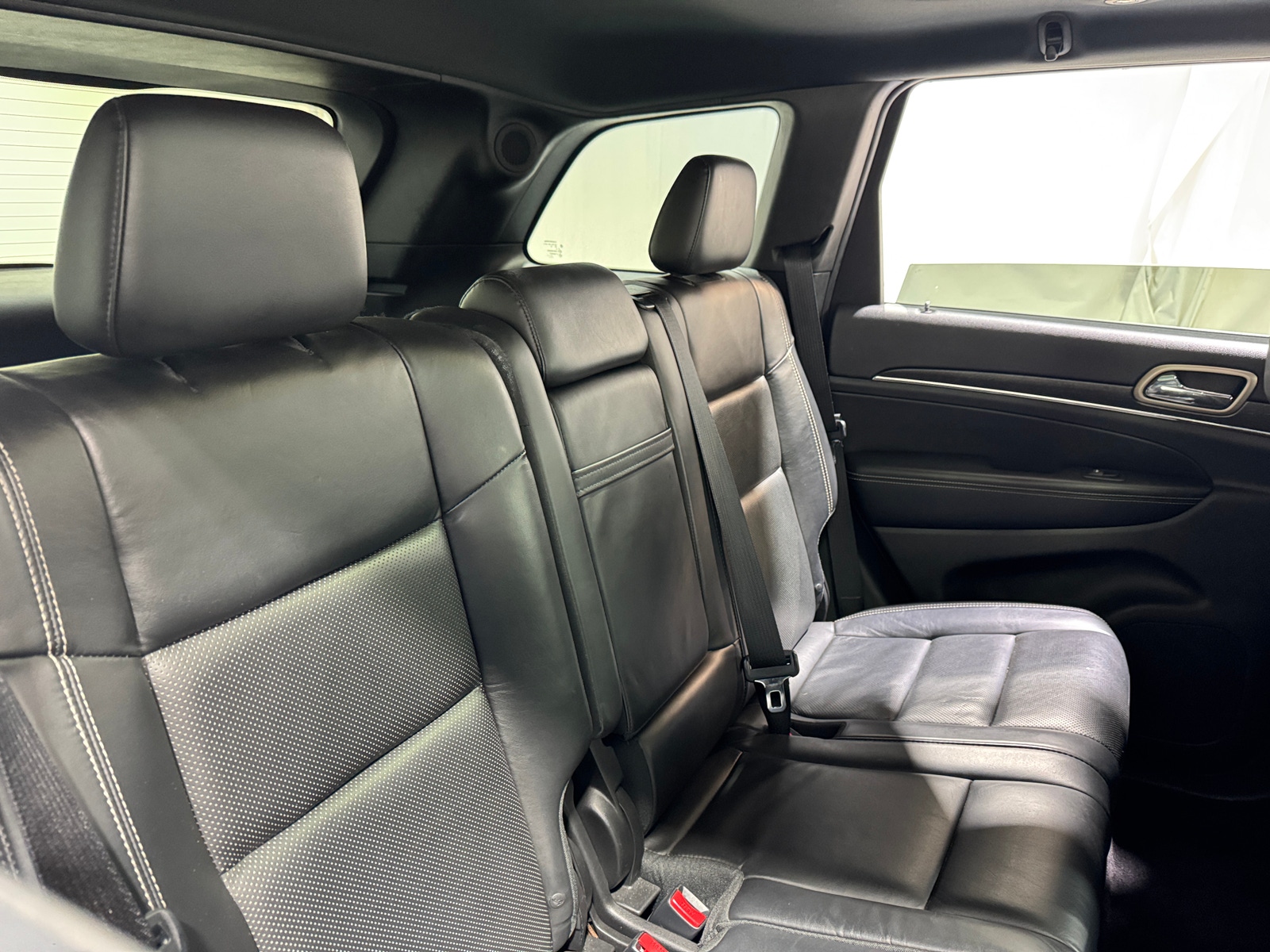 Thumbnail: 2017 Jeep Grand Cherokee - 5