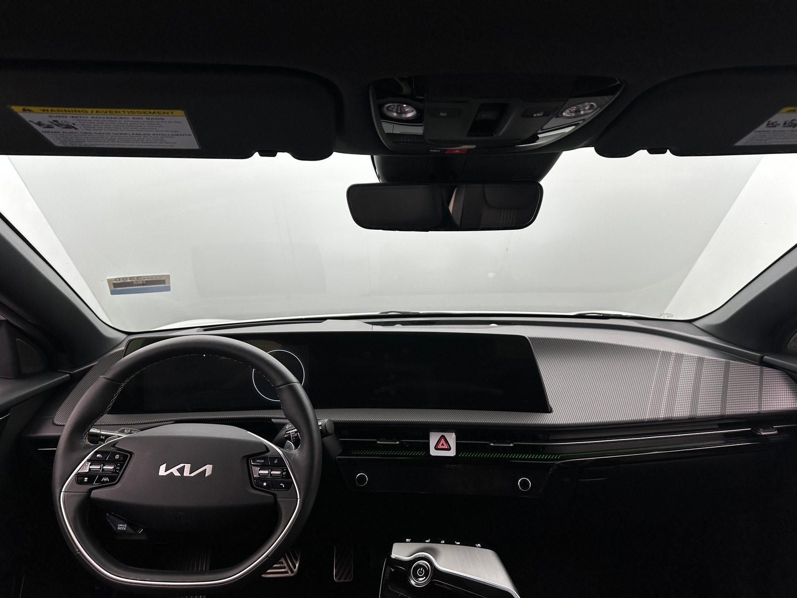 Thumbnail: 2022 Kia EV6 - 2