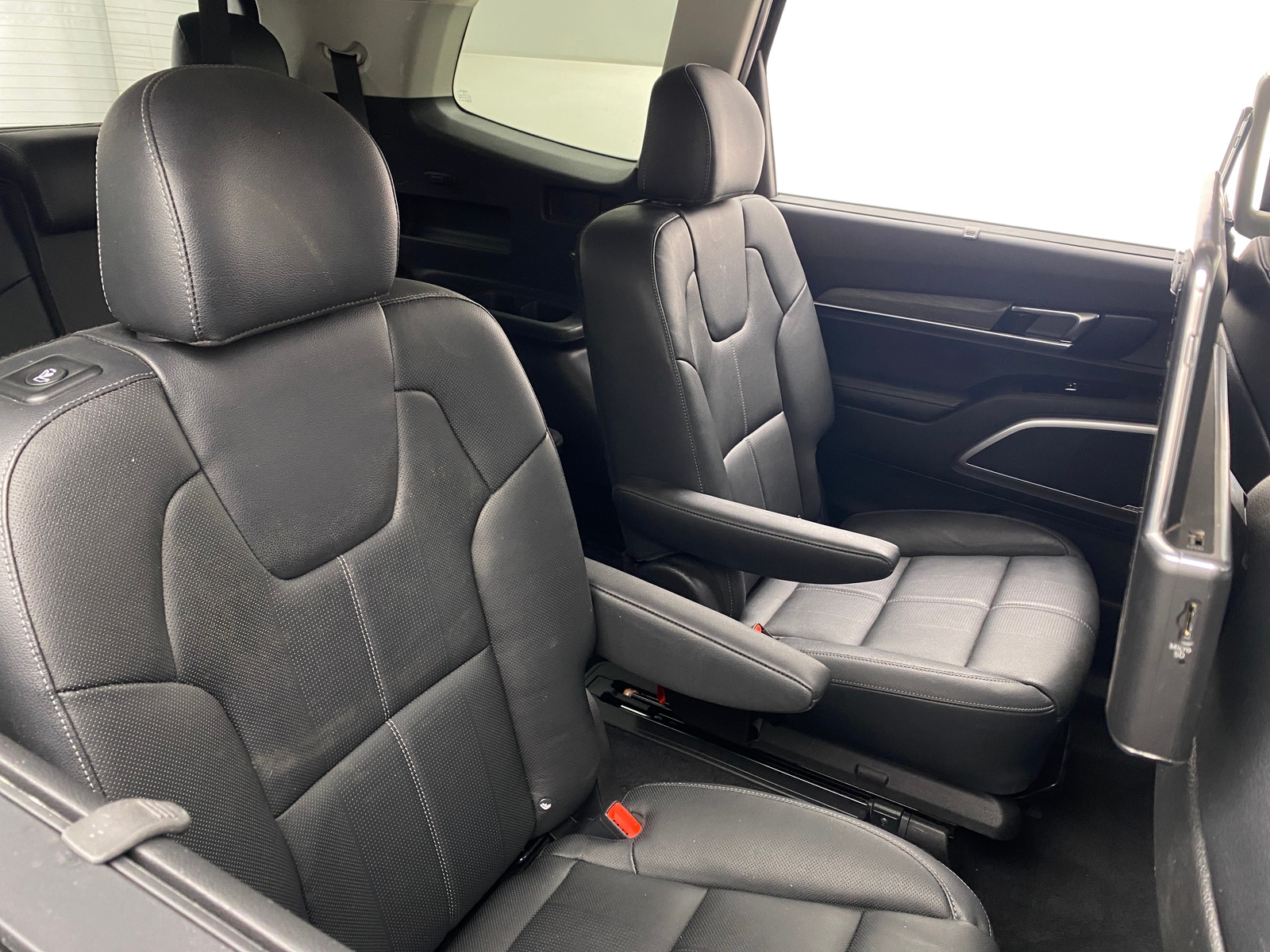 Thumbnail: 2022 Kia Telluride - 6