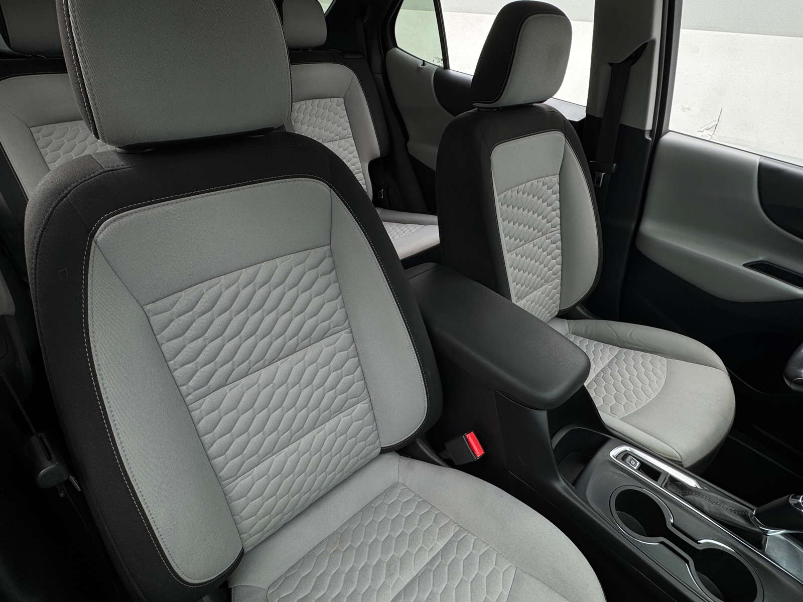 Thumbnail: 2019 Chevrolet Equinox - 2