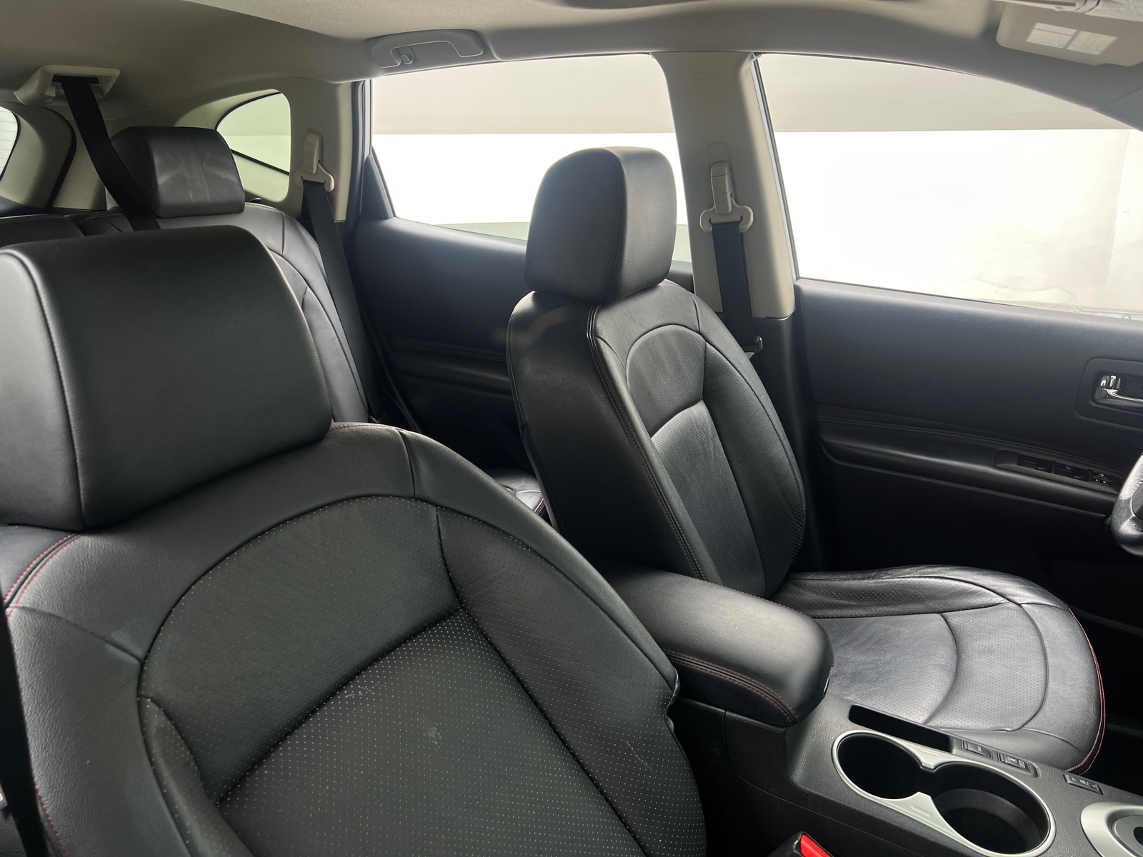 Thumbnail: 2013 Nissan Rogue - 2