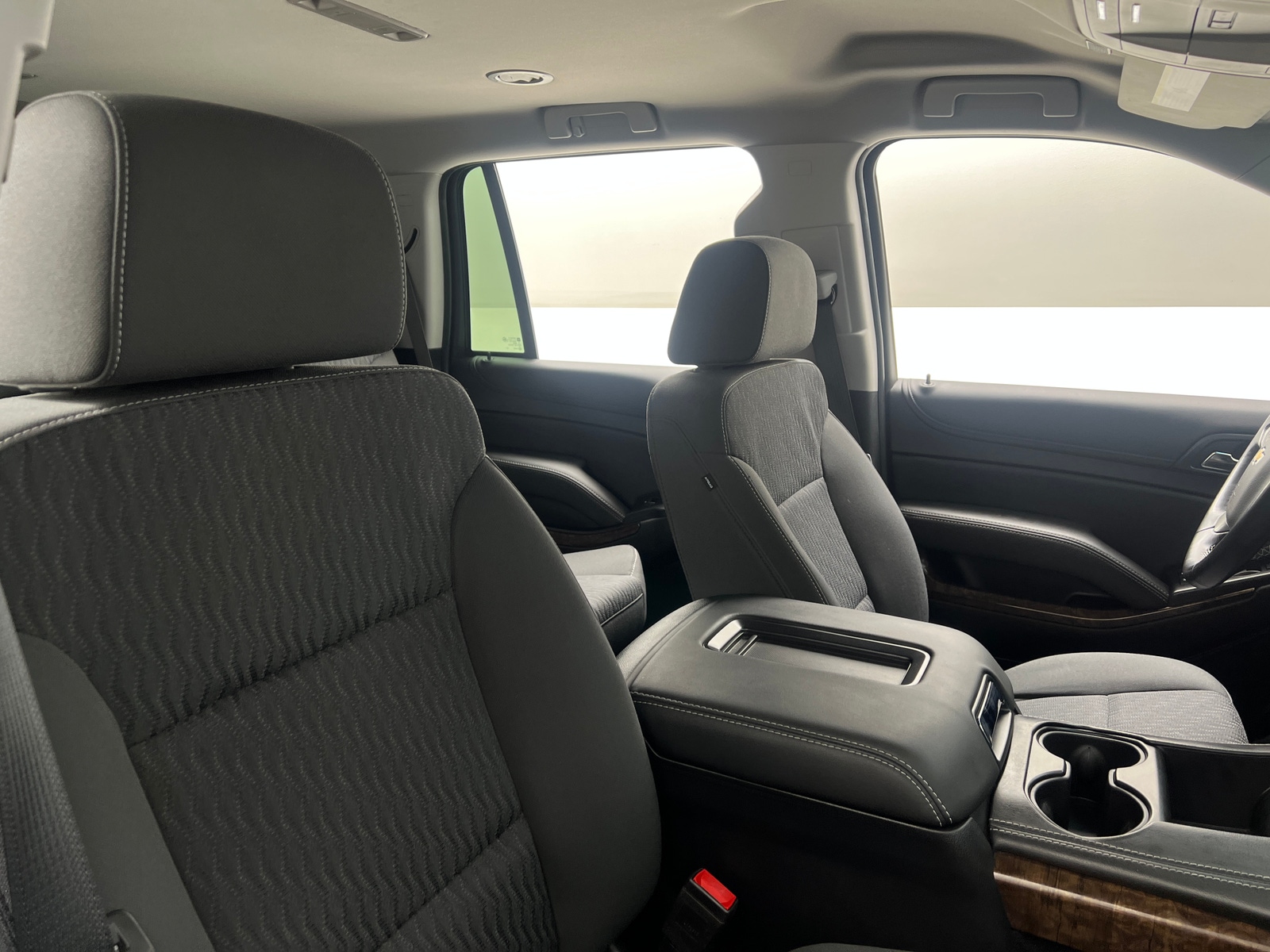 Thumbnail: 2019 Chevrolet Tahoe - 2