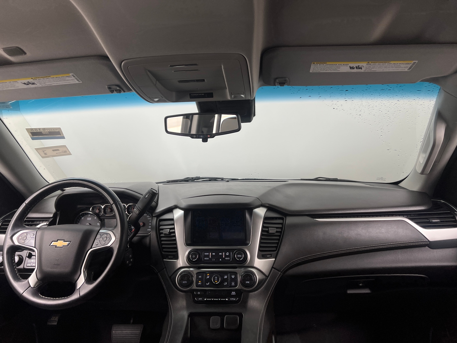 Thumbnail: 2019 Chevrolet Tahoe - 3