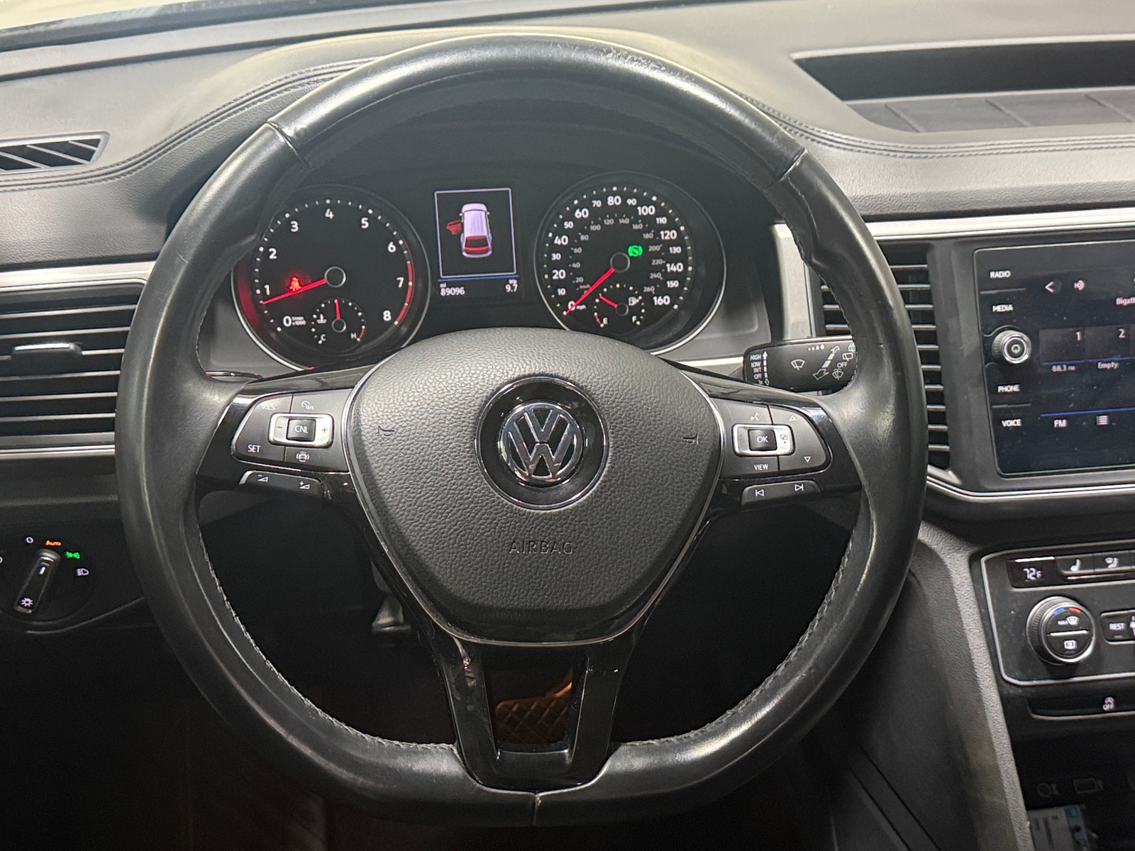 Thumbnail: 2019 Volkswagen Atlas - 4