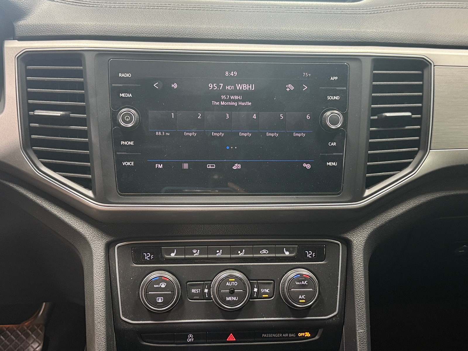 Thumbnail: 2019 Volkswagen Atlas - 3