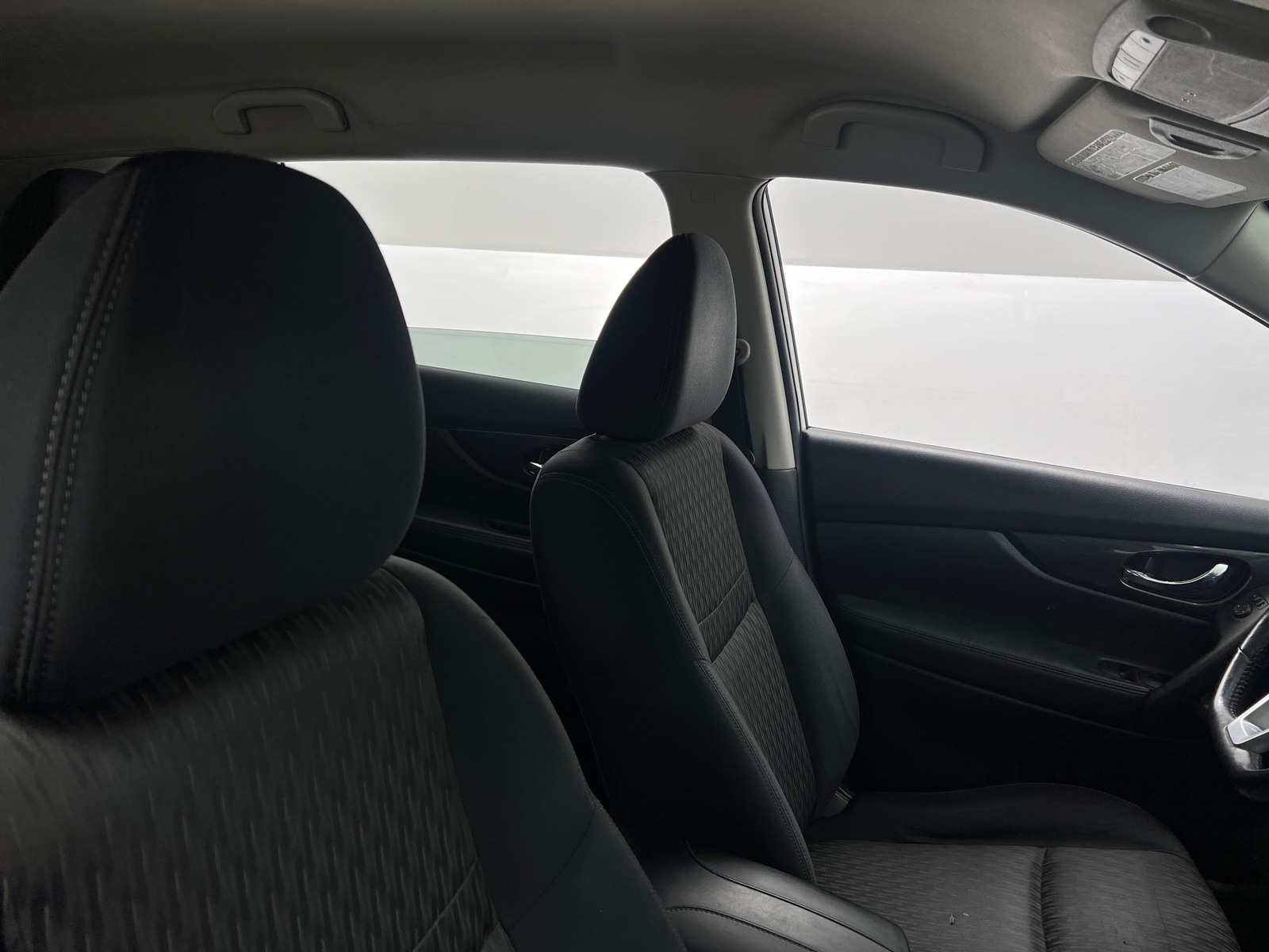 Thumbnail: 2017 Nissan Rogue - 2