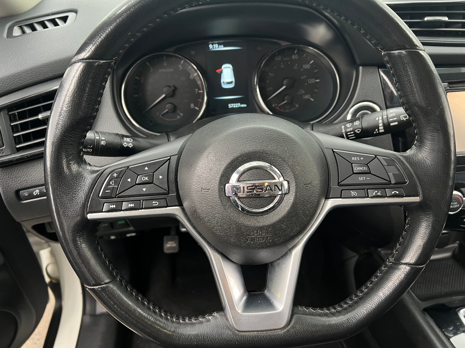 Thumbnail: 2017 Nissan Rogue - 5