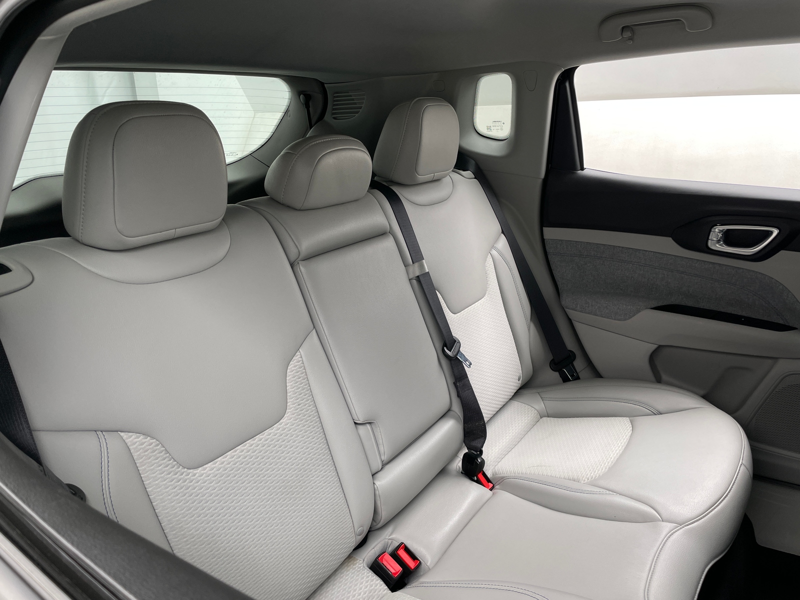Thumbnail: 2022 Jeep Compass - 6