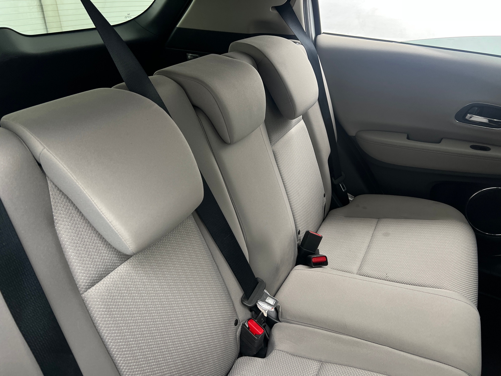Thumbnail: 2016 Honda HR-V - 6
