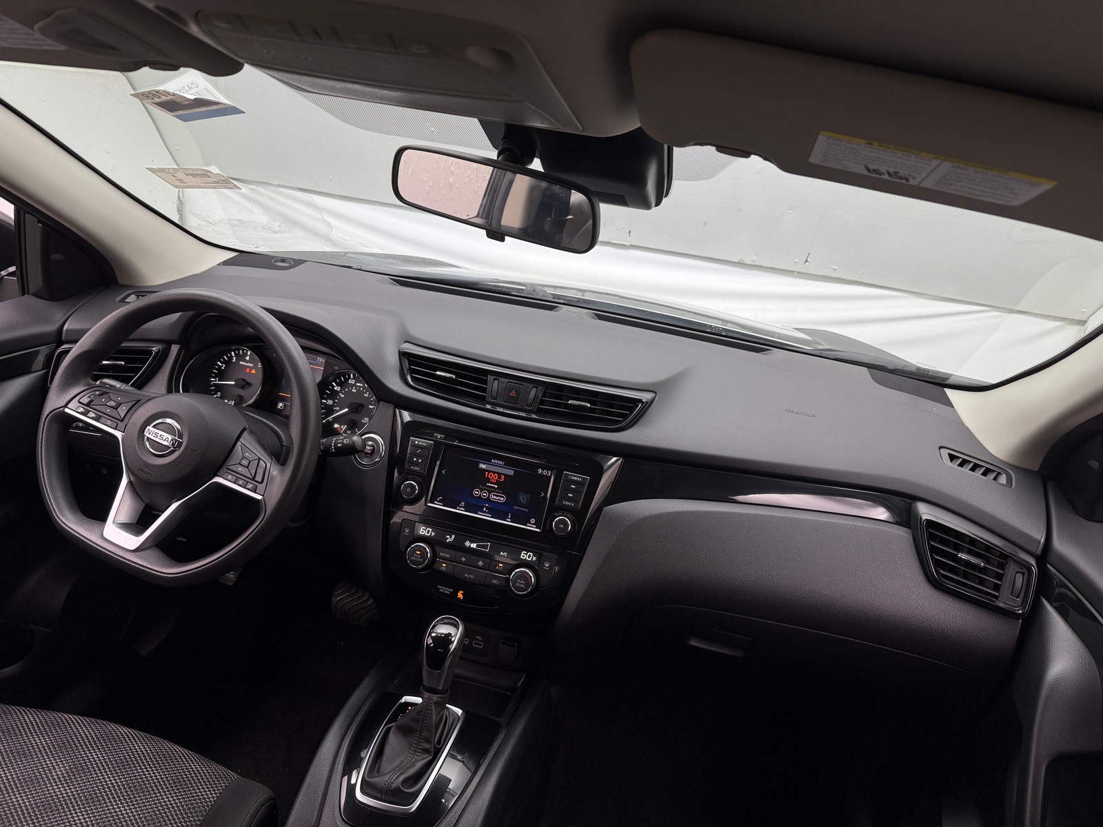 Thumbnail: 2020 Nissan Rogue Sport - 3