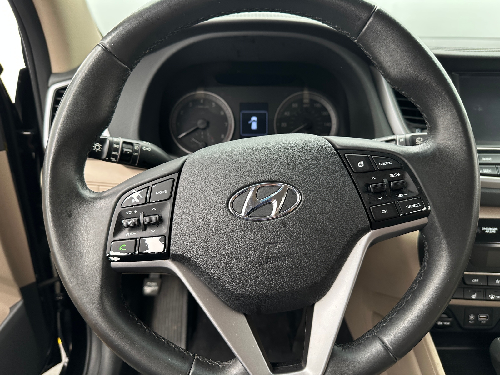 Thumbnail: 2018 Hyundai Tucson - 4
