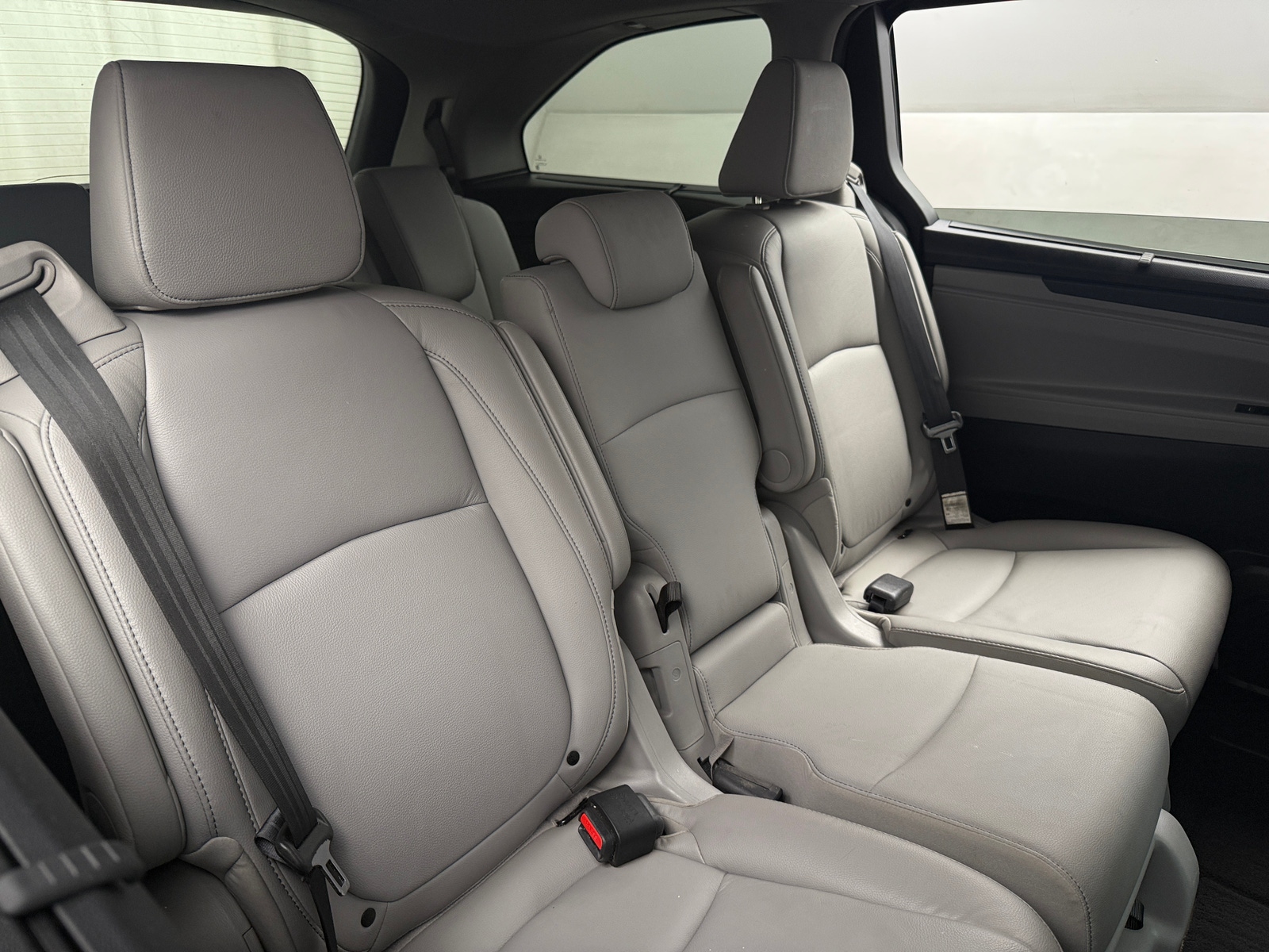 Thumbnail: 2022 Honda Odyssey - 5