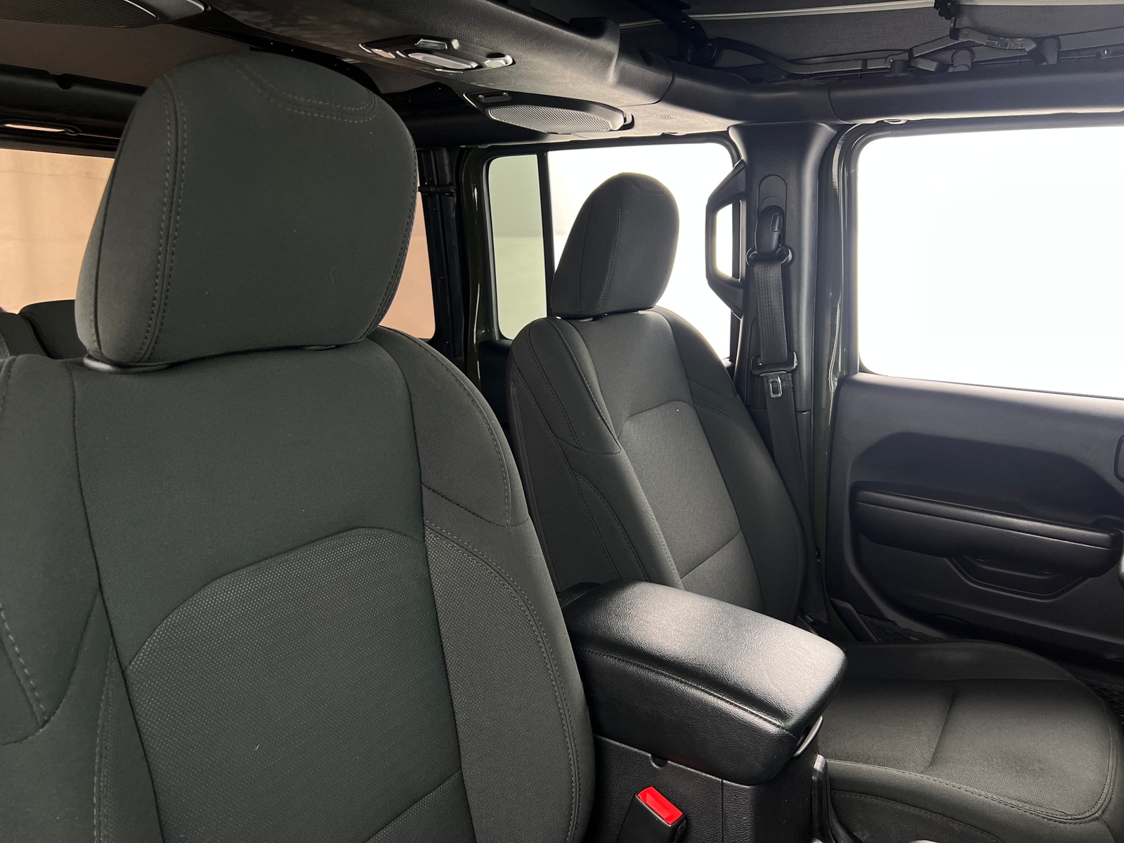 Thumbnail: 2021 Jeep Wrangler - 2