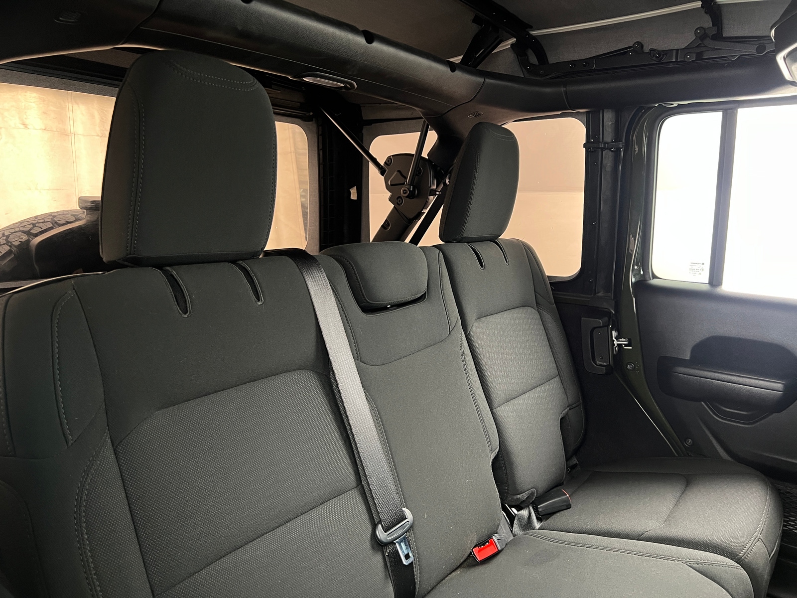 Thumbnail: 2021 Jeep Wrangler - 6