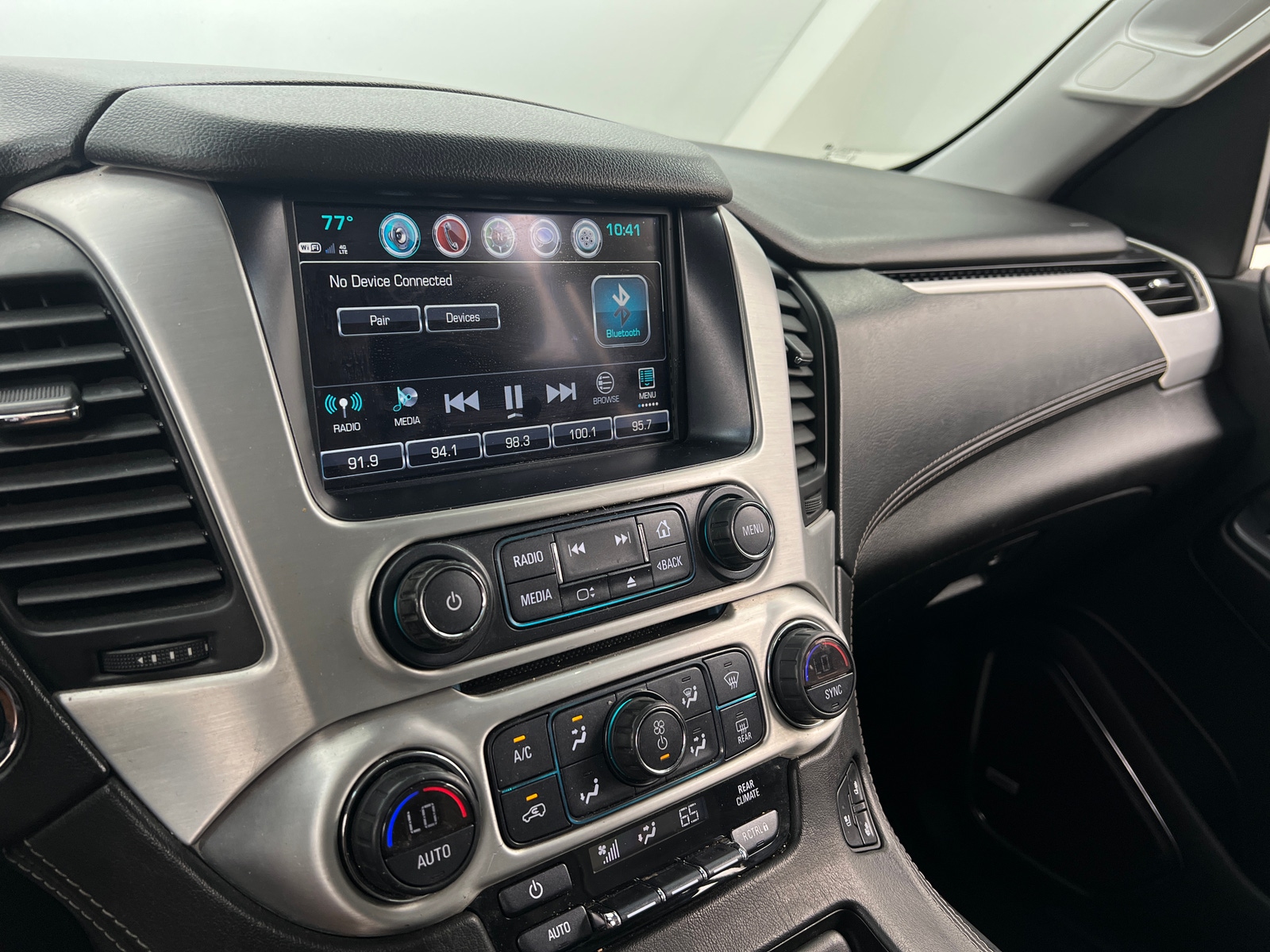 Thumbnail: 2018 GMC Yukon - 3