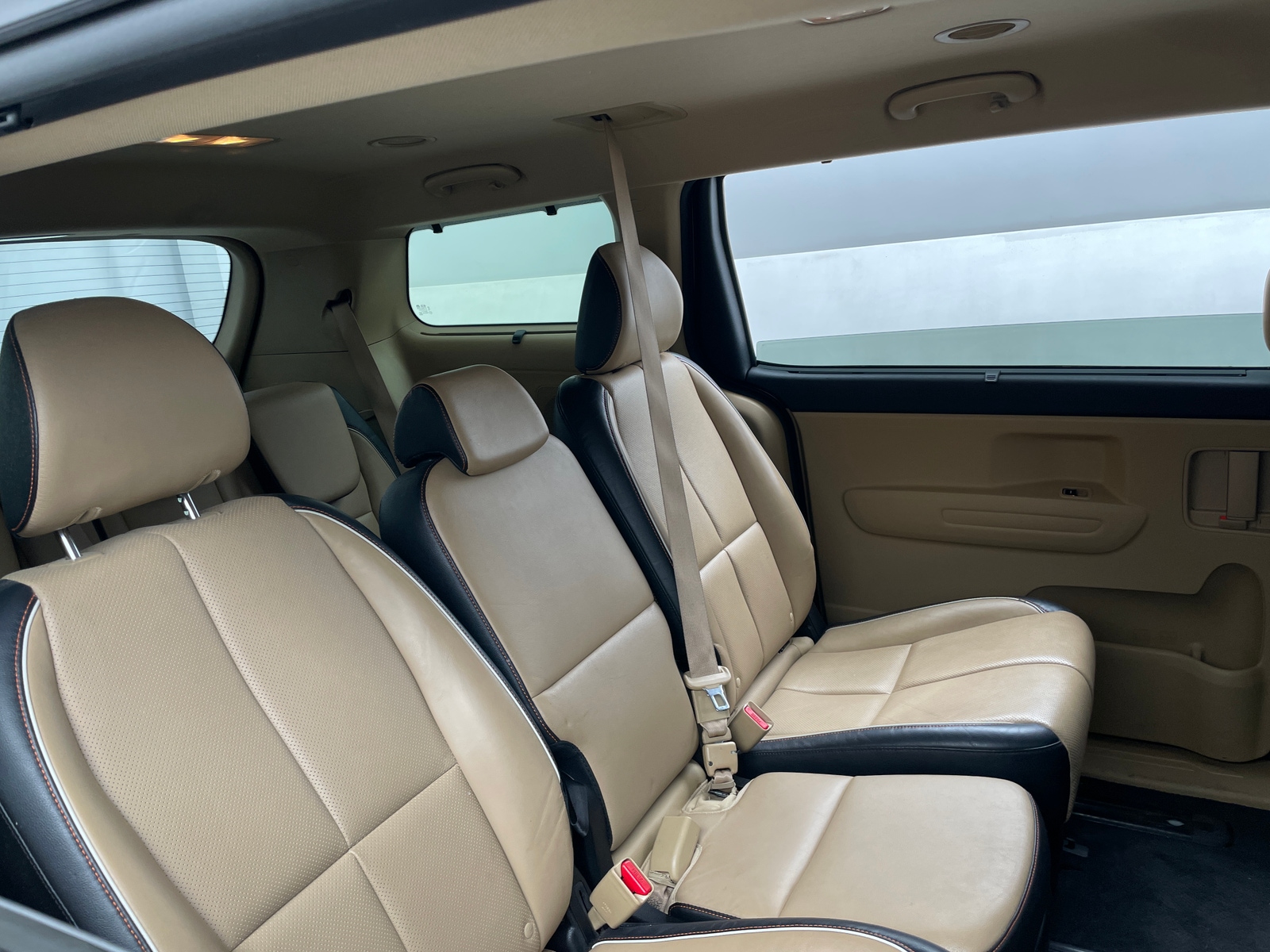 Thumbnail: 2018 Kia Sedona - 5