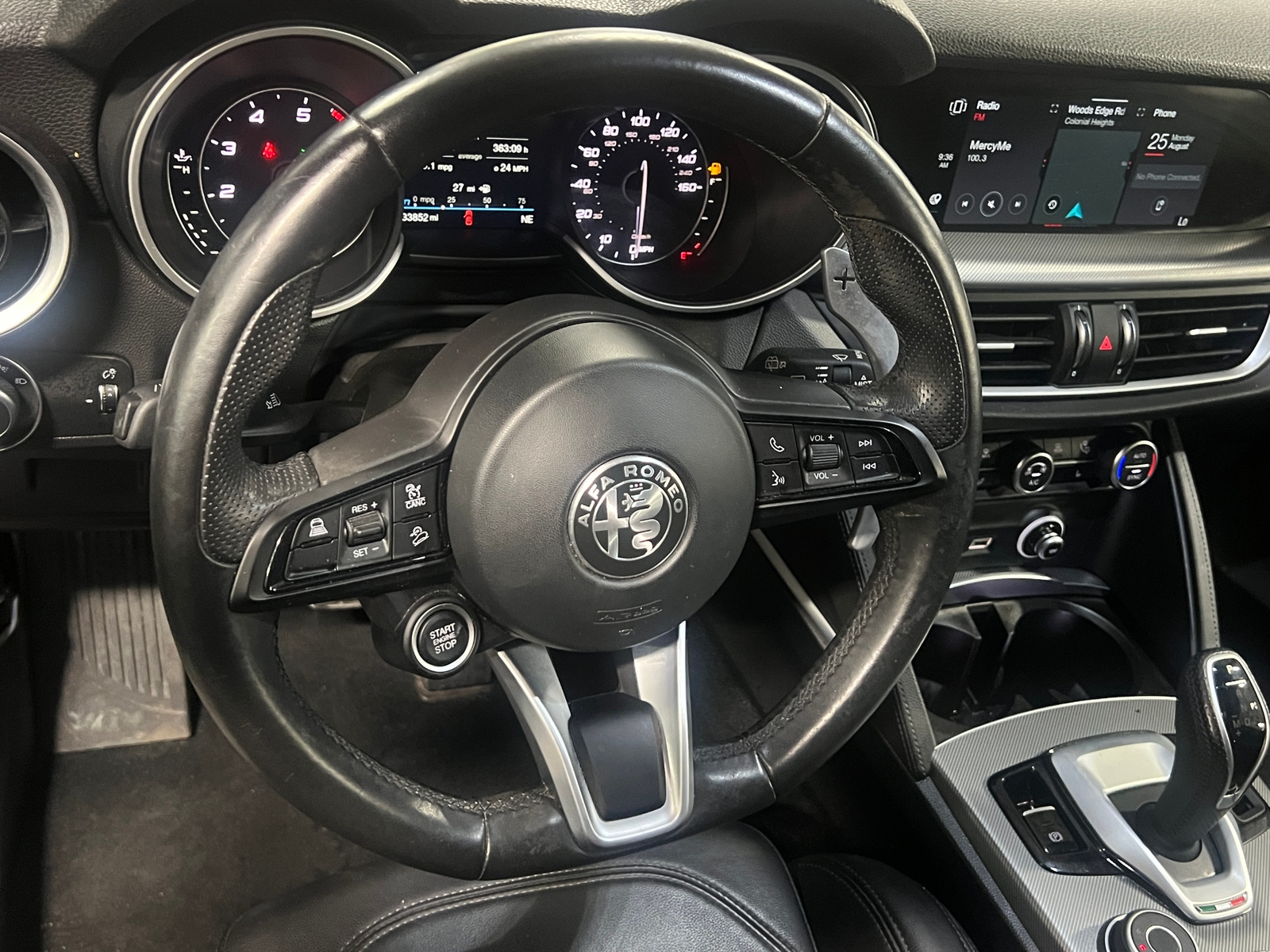Thumbnail: 2022 Alfa Romeo Stelvio - 4