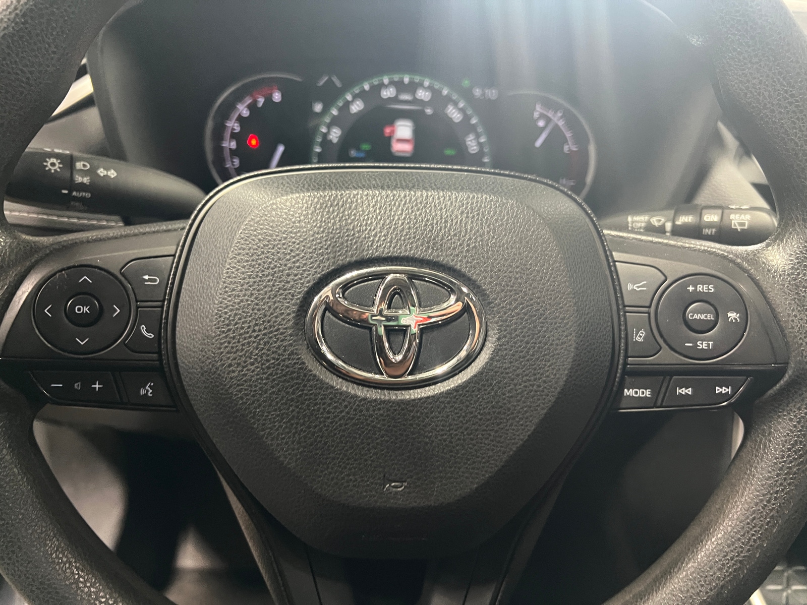 Thumbnail: 2023 Toyota RAV4 - 5