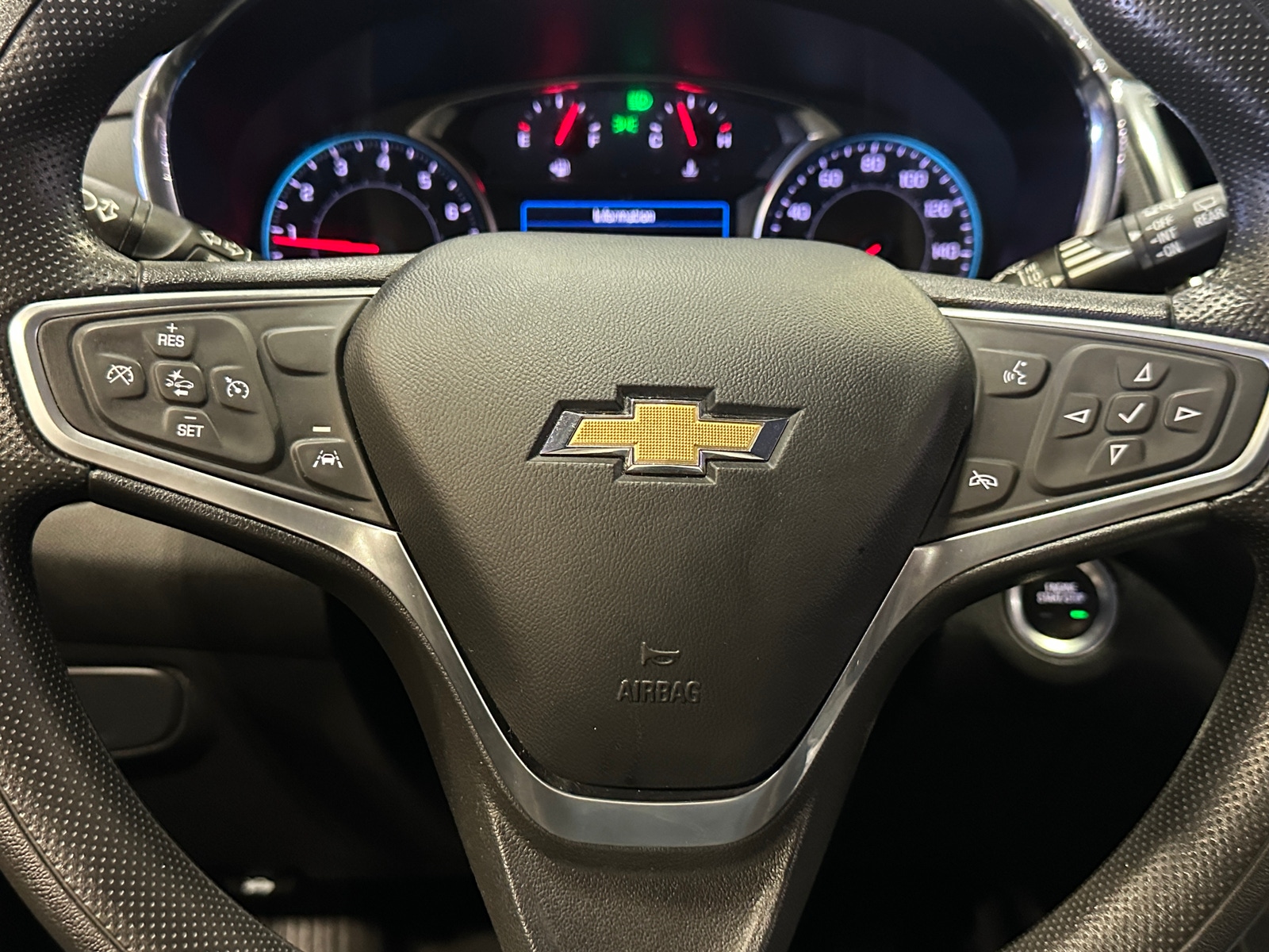 Thumbnail: 2023 Chevrolet Equinox - 5