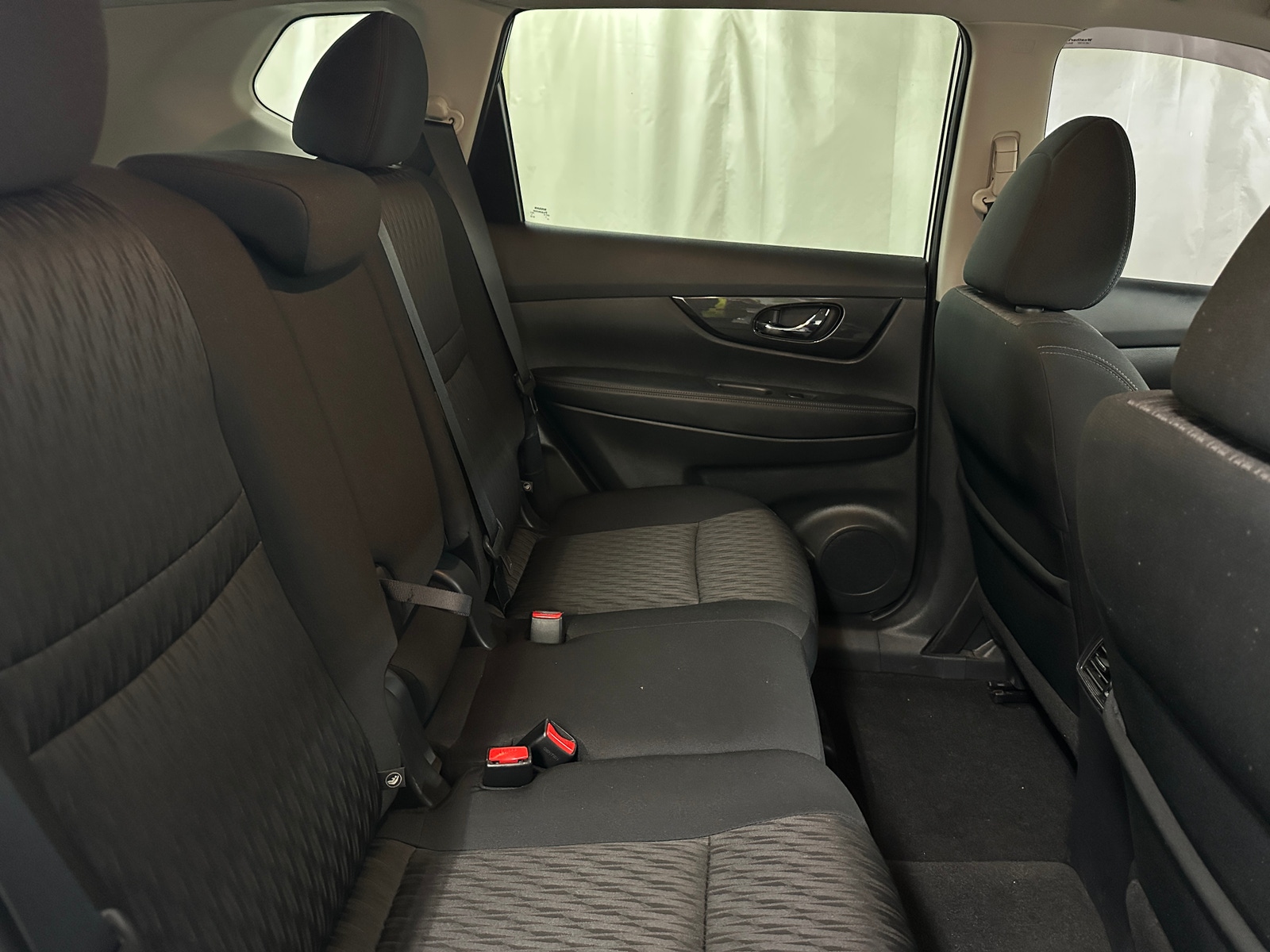 Thumbnail: 2017 Nissan Rogue - 6