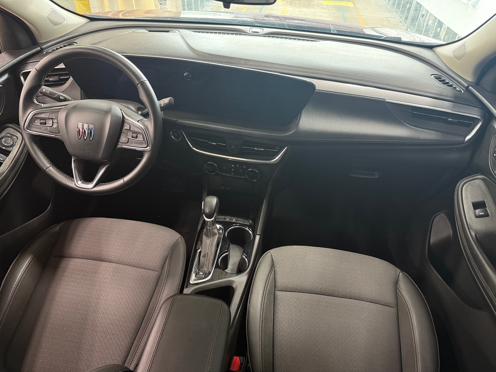 Thumbnail: 2024 Buick Encore GX - 3
