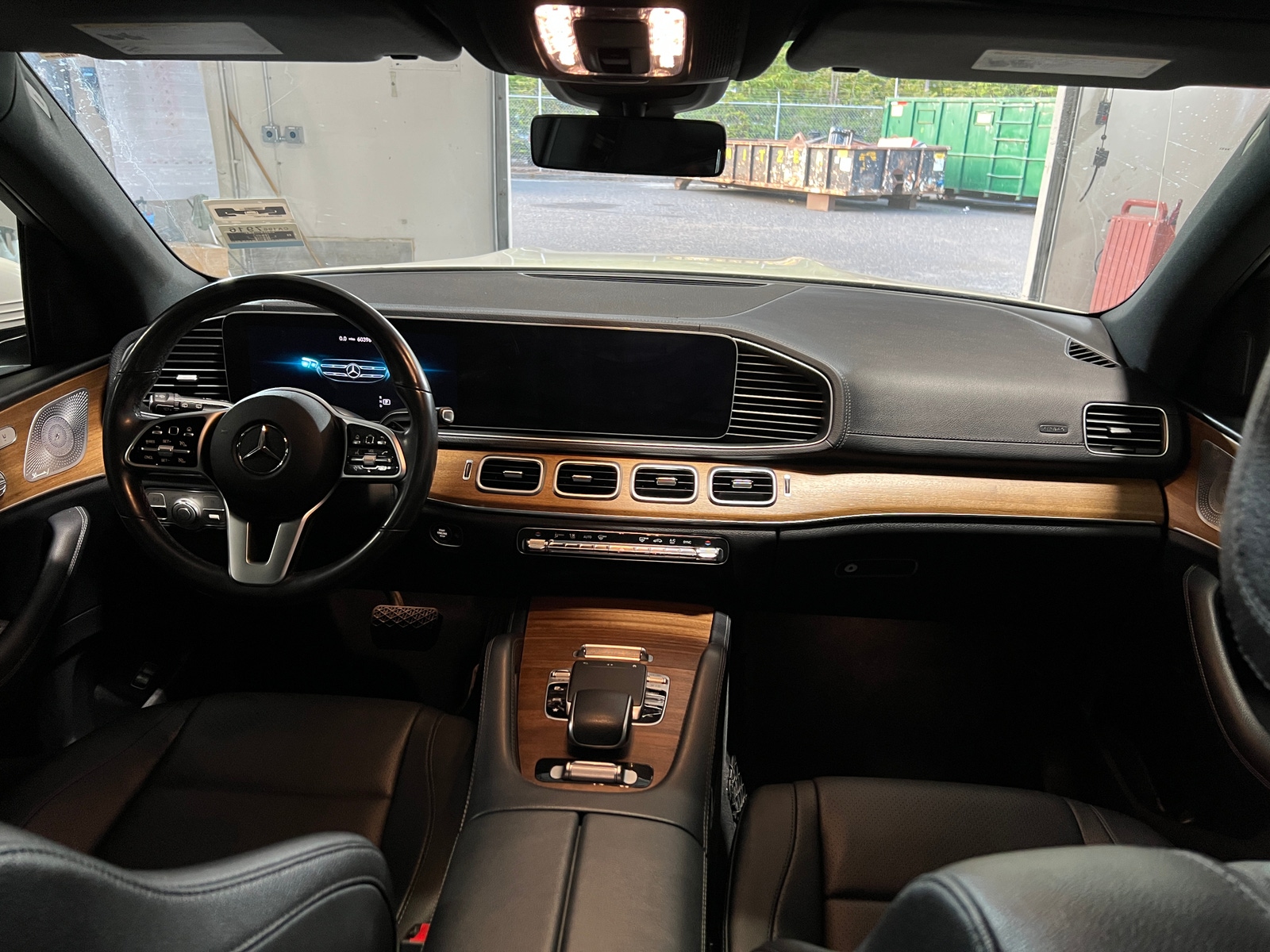 Thumbnail: 2020 Mercedes-Benz GLS - 2