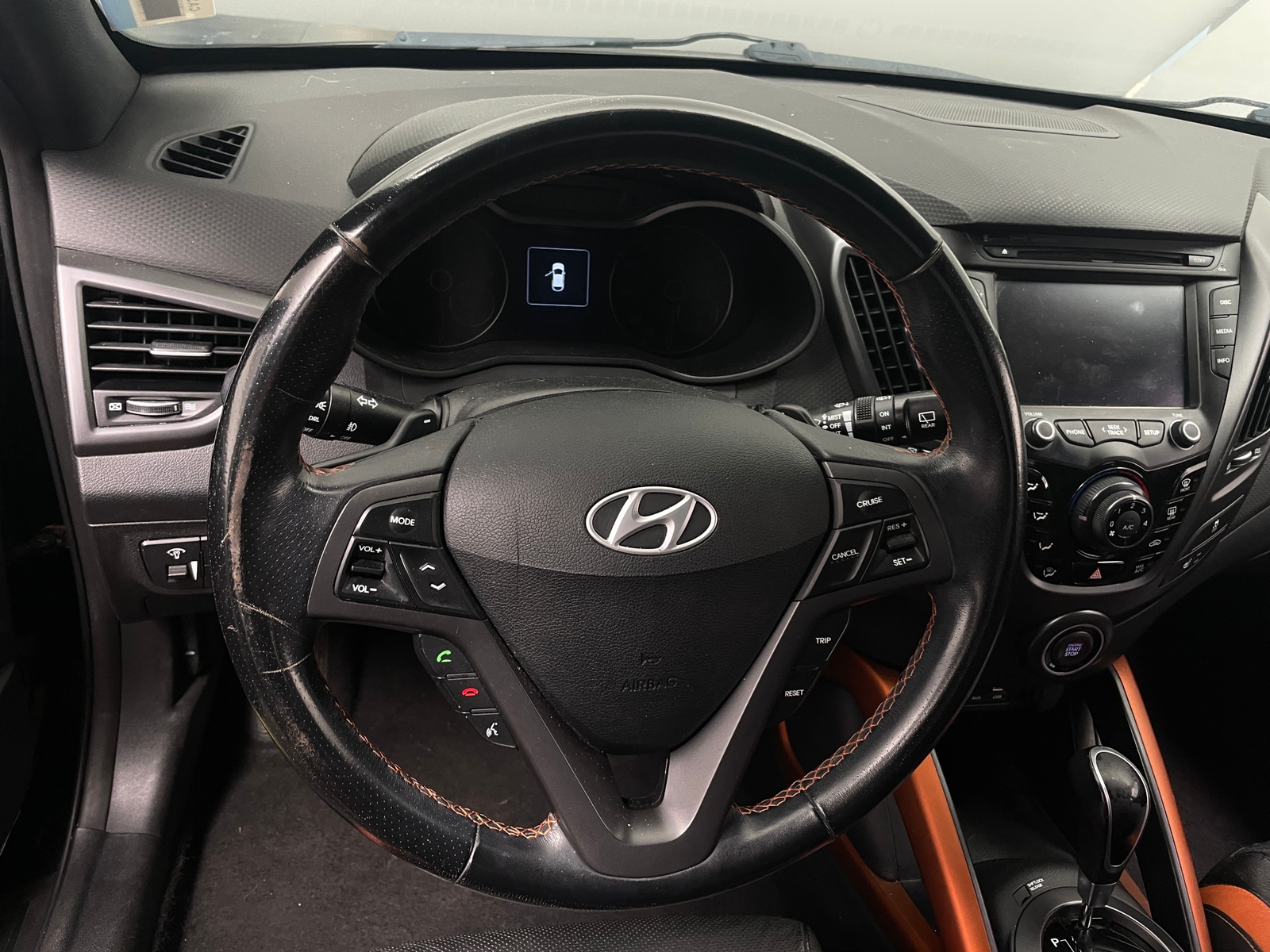 Thumbnail: 2016 Hyundai Veloster - 3