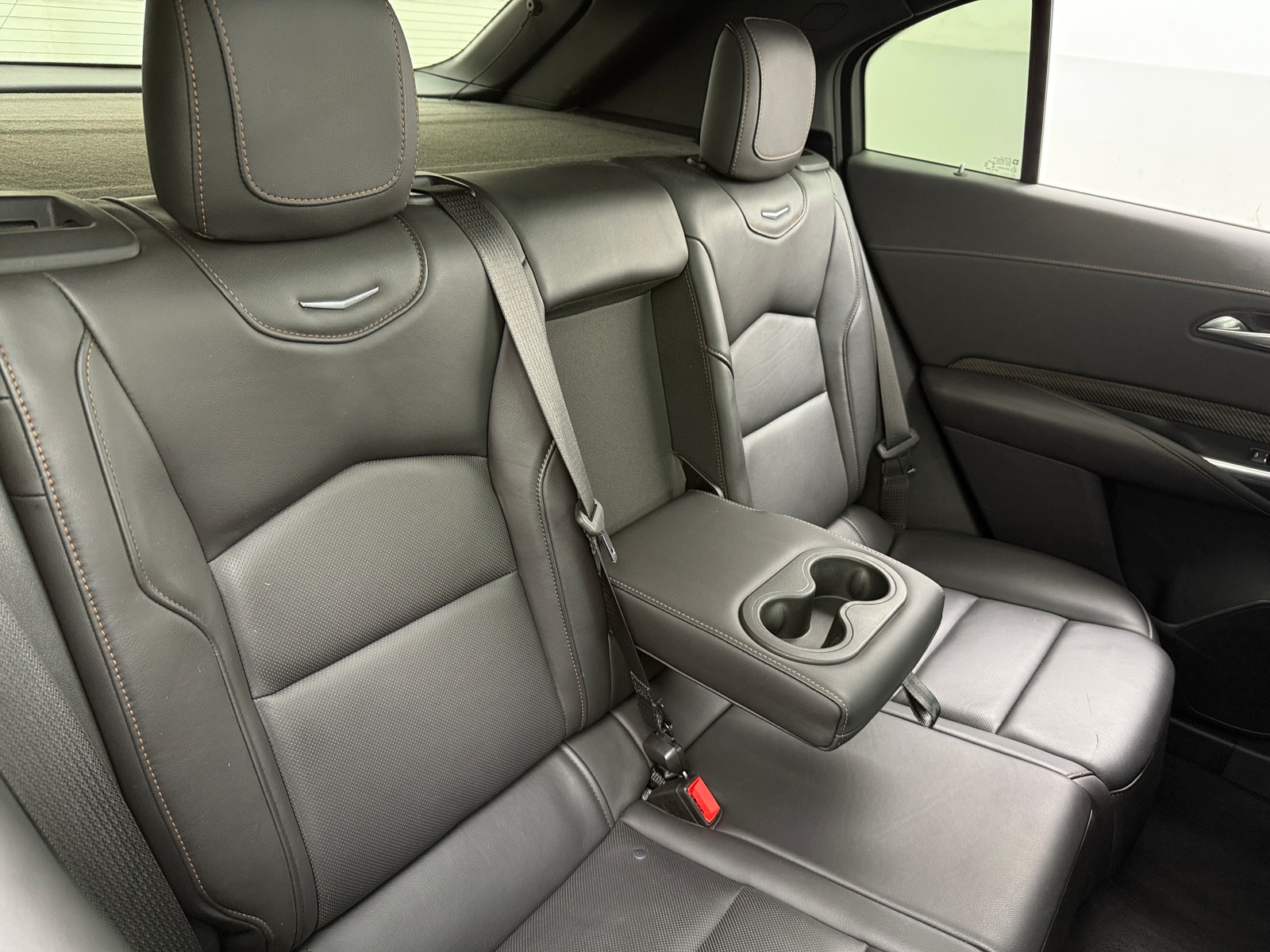 Thumbnail: 2019 Cadillac XT4 - 5