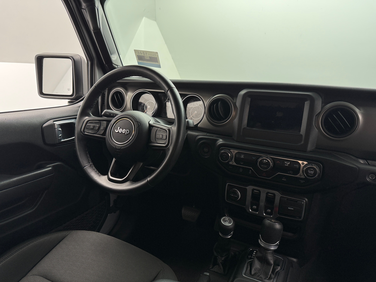 Thumbnail: 2022 Jeep Wrangler - 3
